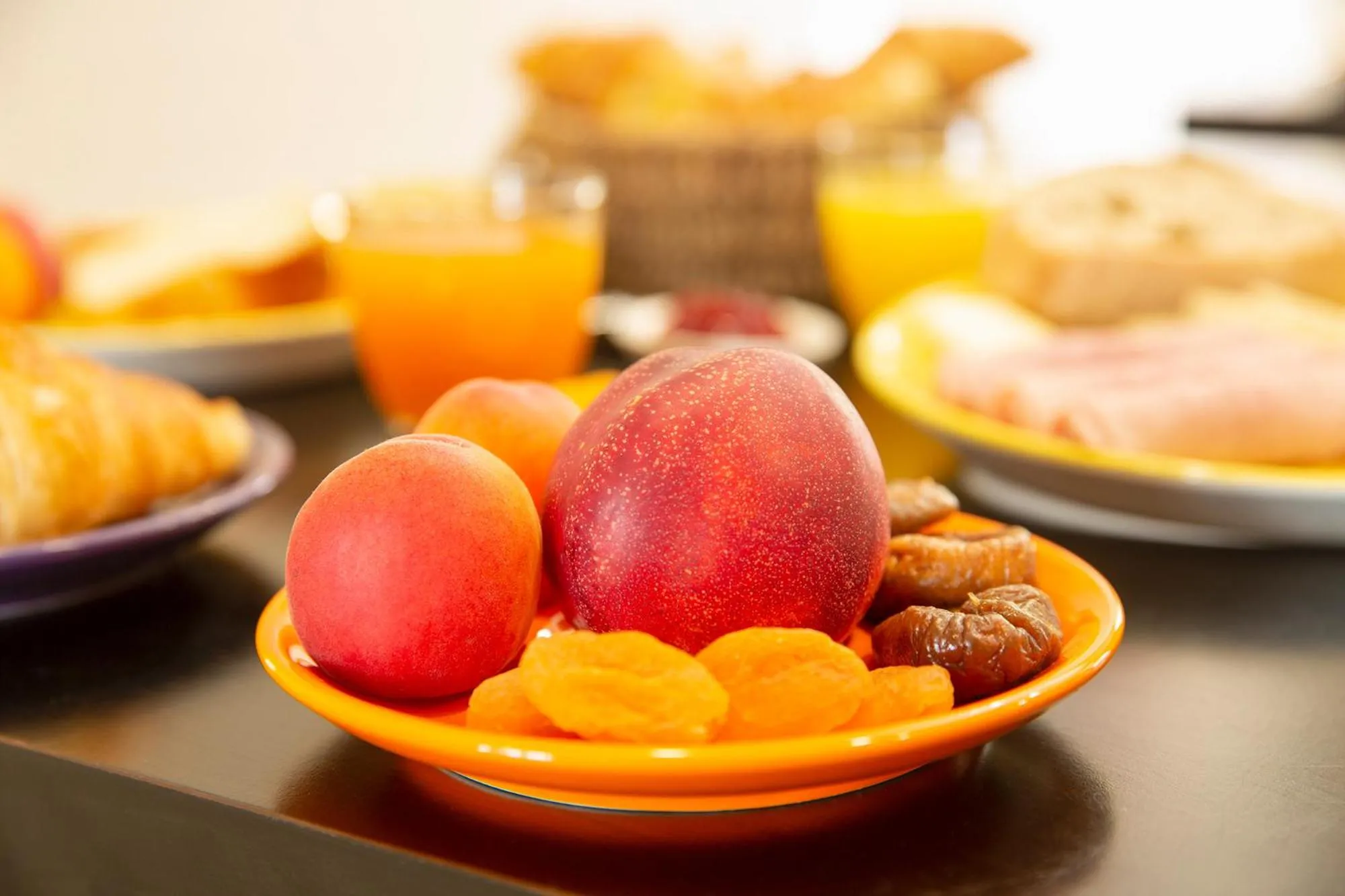 Food close-up in Hôtel The Originals Access - proche centre-ville - Gare