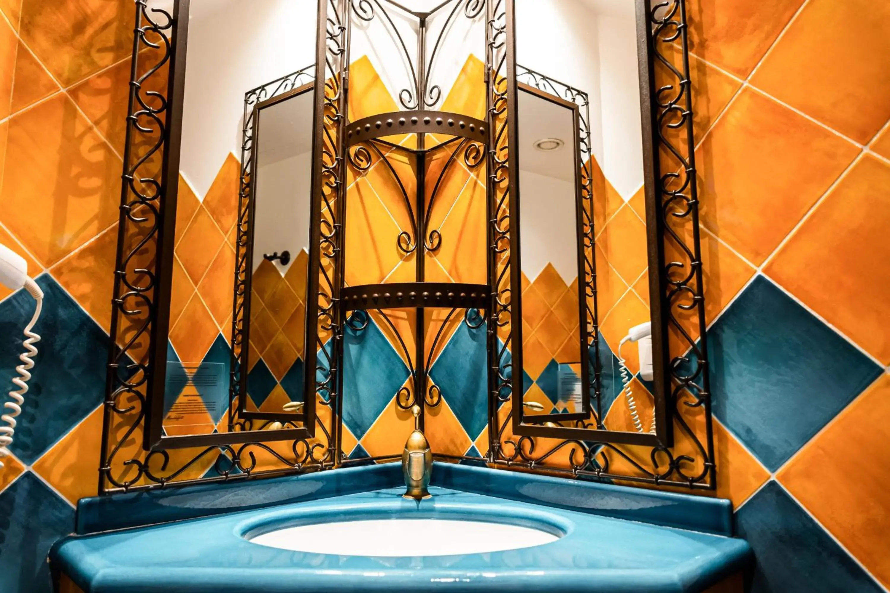 Superior Double Room in Villa Royale Montsouris Superior Double Room in Villa Royale Montsouris