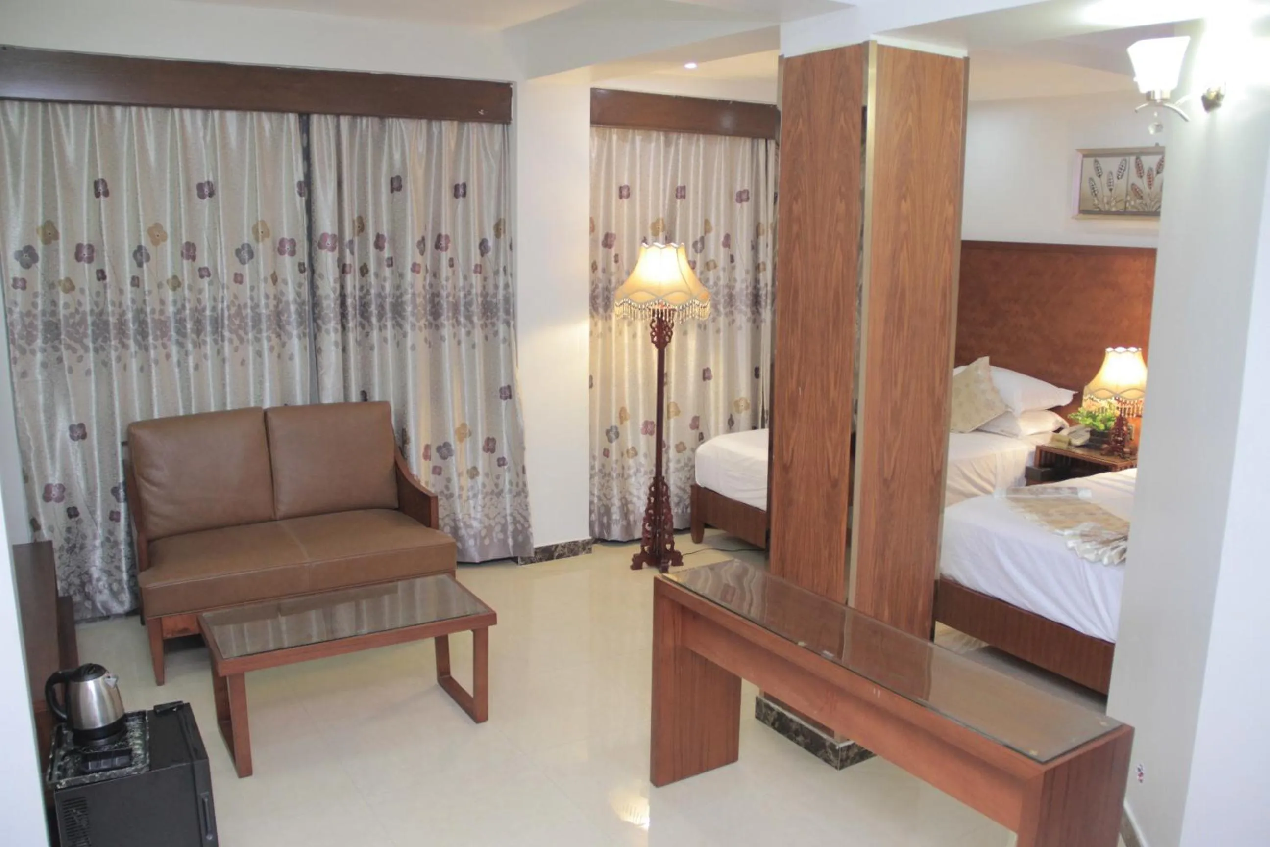 bunk bed, Bed in Zimbo Golden Hotel