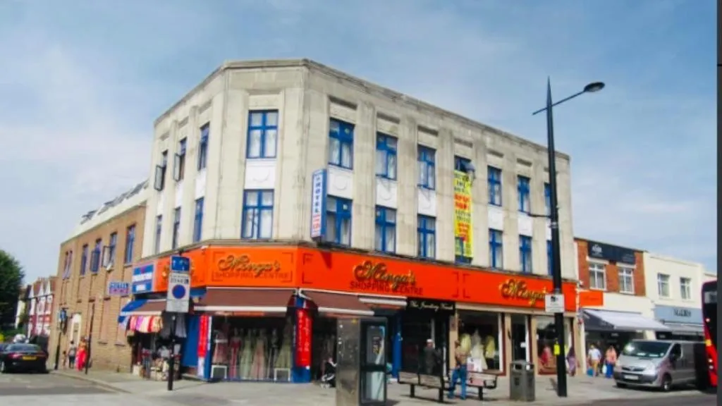 Street view in Pacific Inn London Heathrow