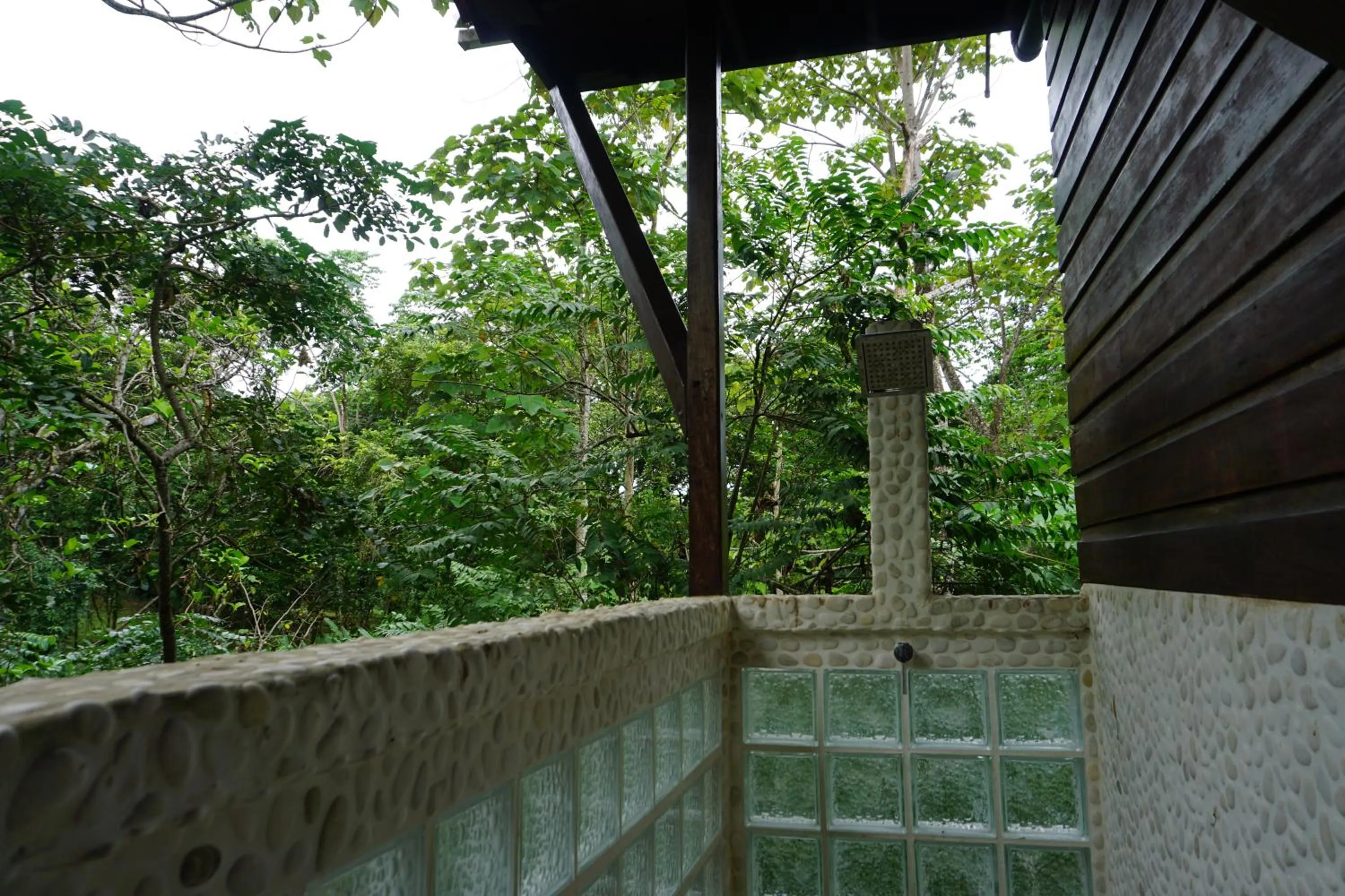 Shower in Oasis Bluff Beach