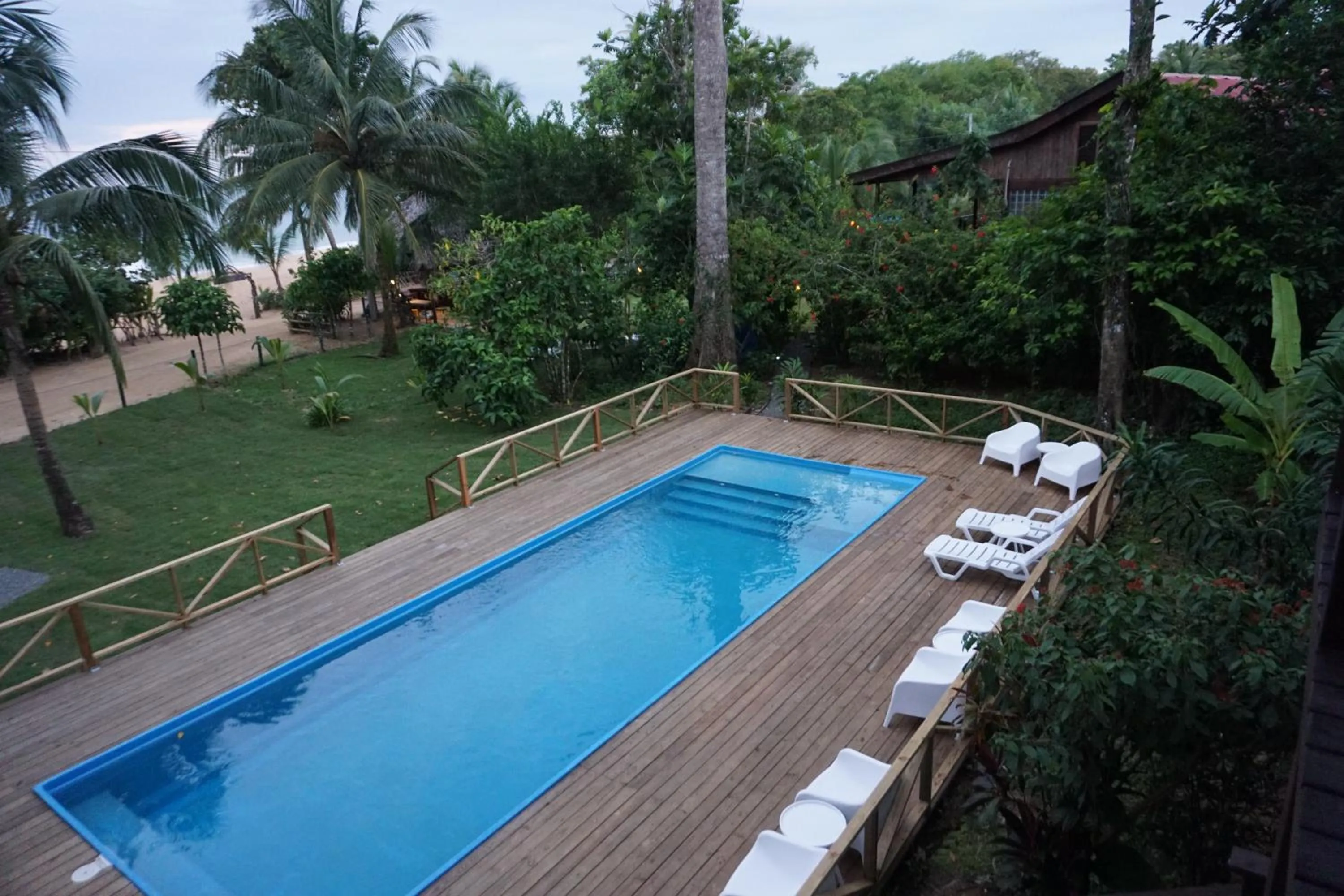Swimming pool in Oasis Bluff Beach