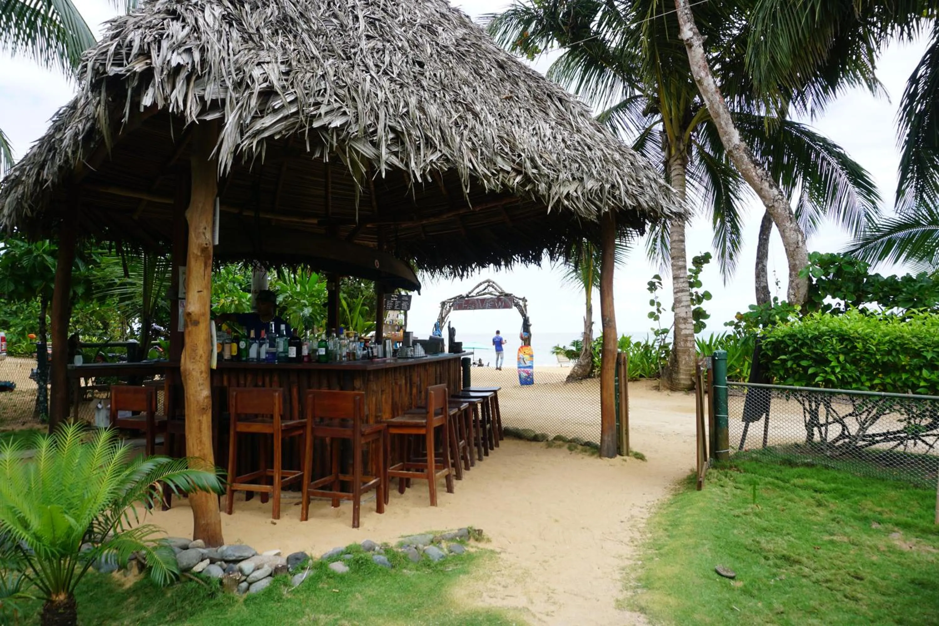 Lounge or bar in Oasis Bluff Beach