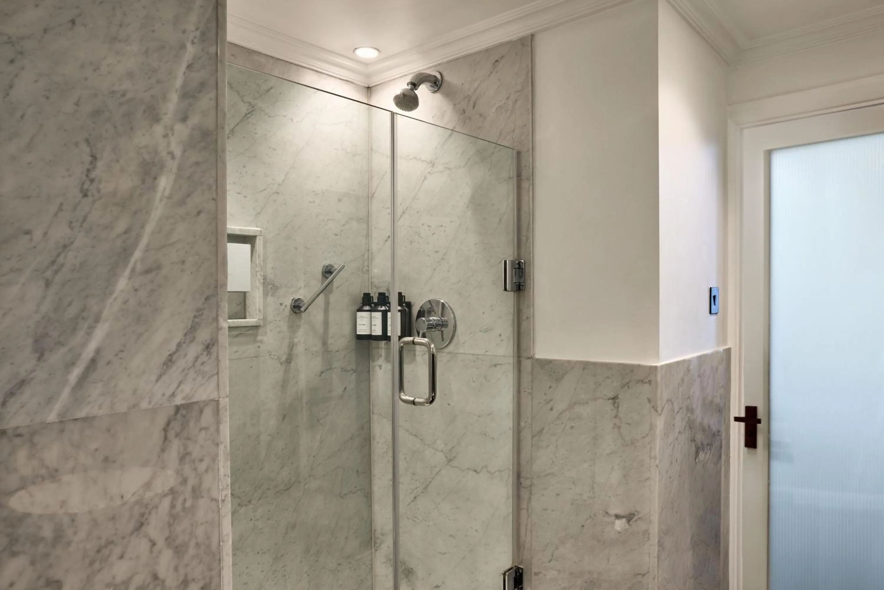 Bathroom in Radisson Blu Hotel, London Bond Street