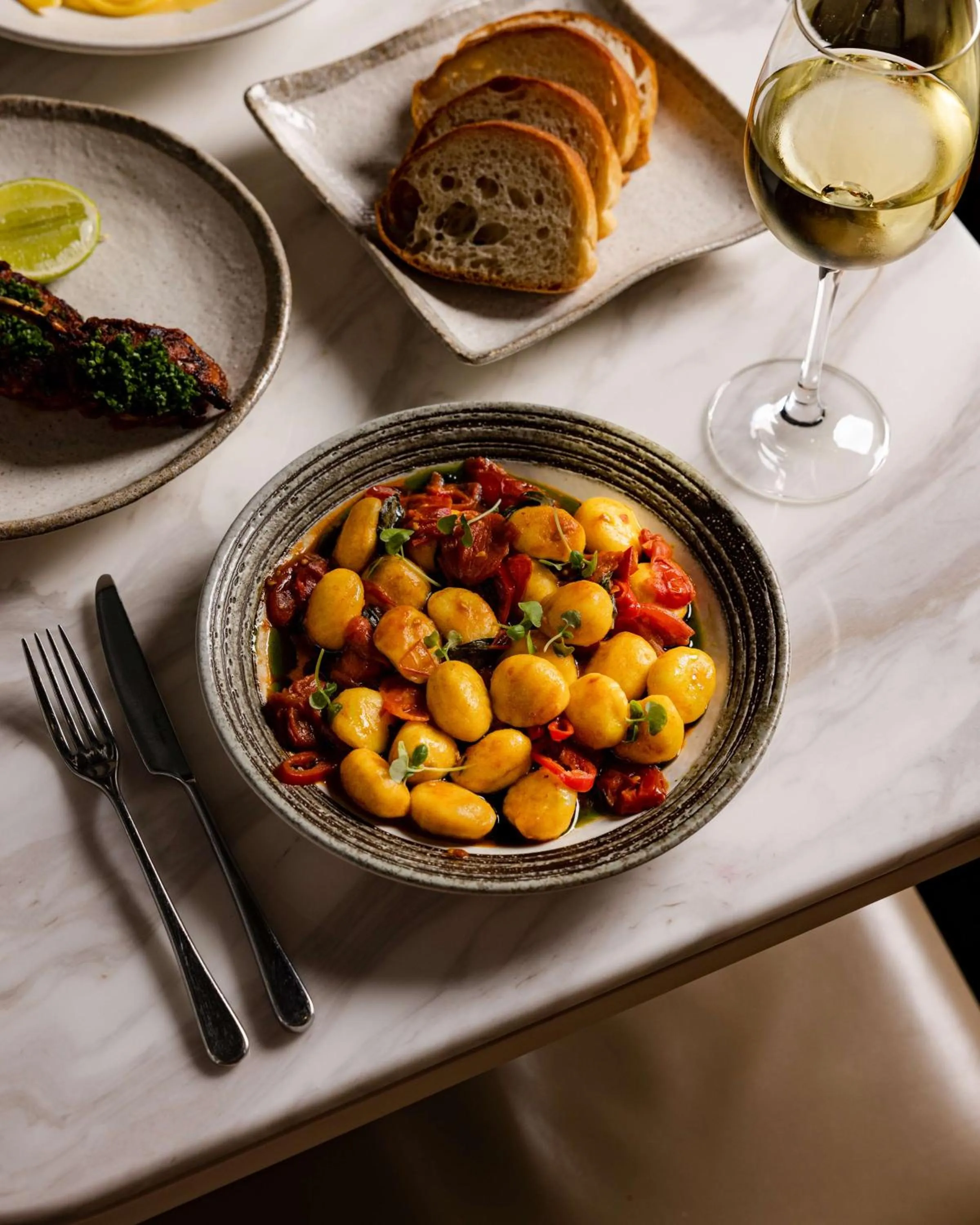 Food and drinks in Radisson Blu Hotel, London Bloomsbury