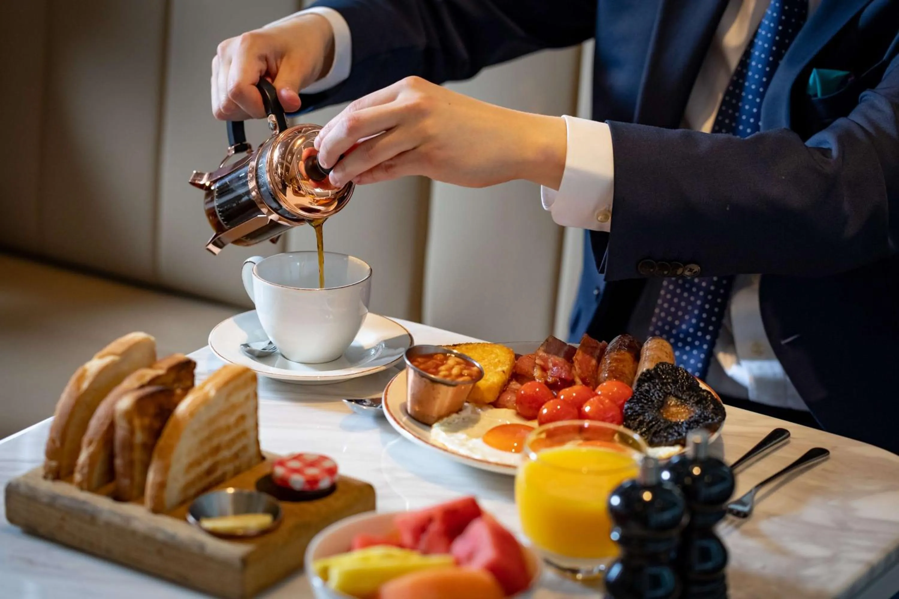 Restaurant/places to eat in Radisson Blu Hotel, London Bloomsbury