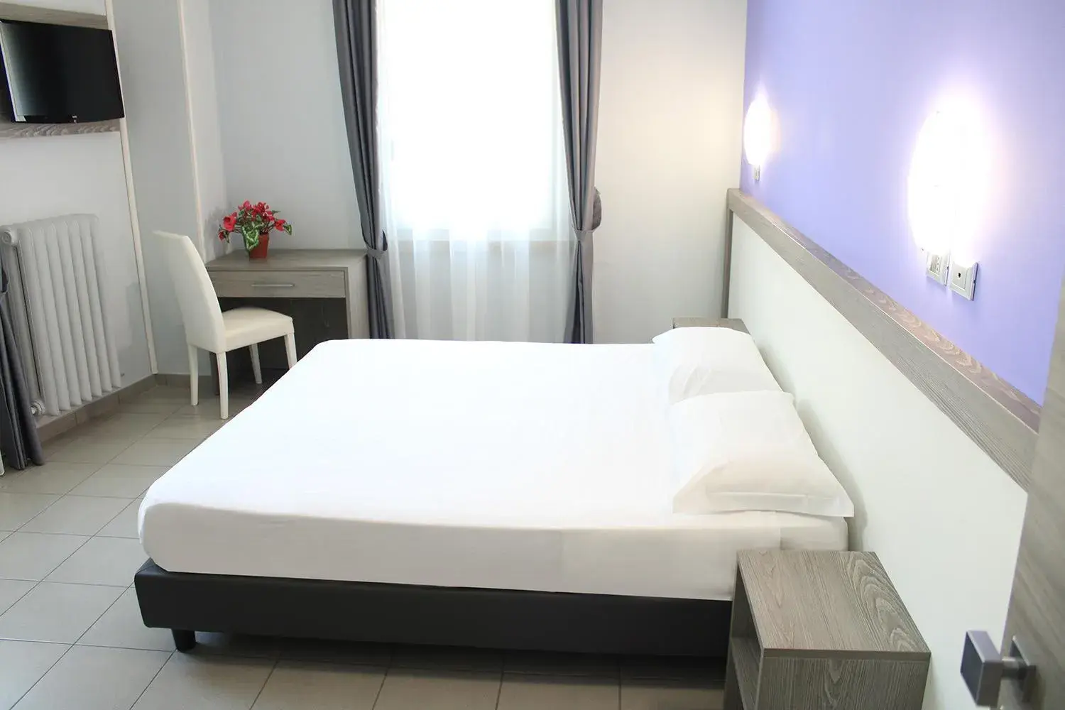 Double Room - single occupancy in Hotel Savoia Double Room - single occupancy in Hotel Savoia