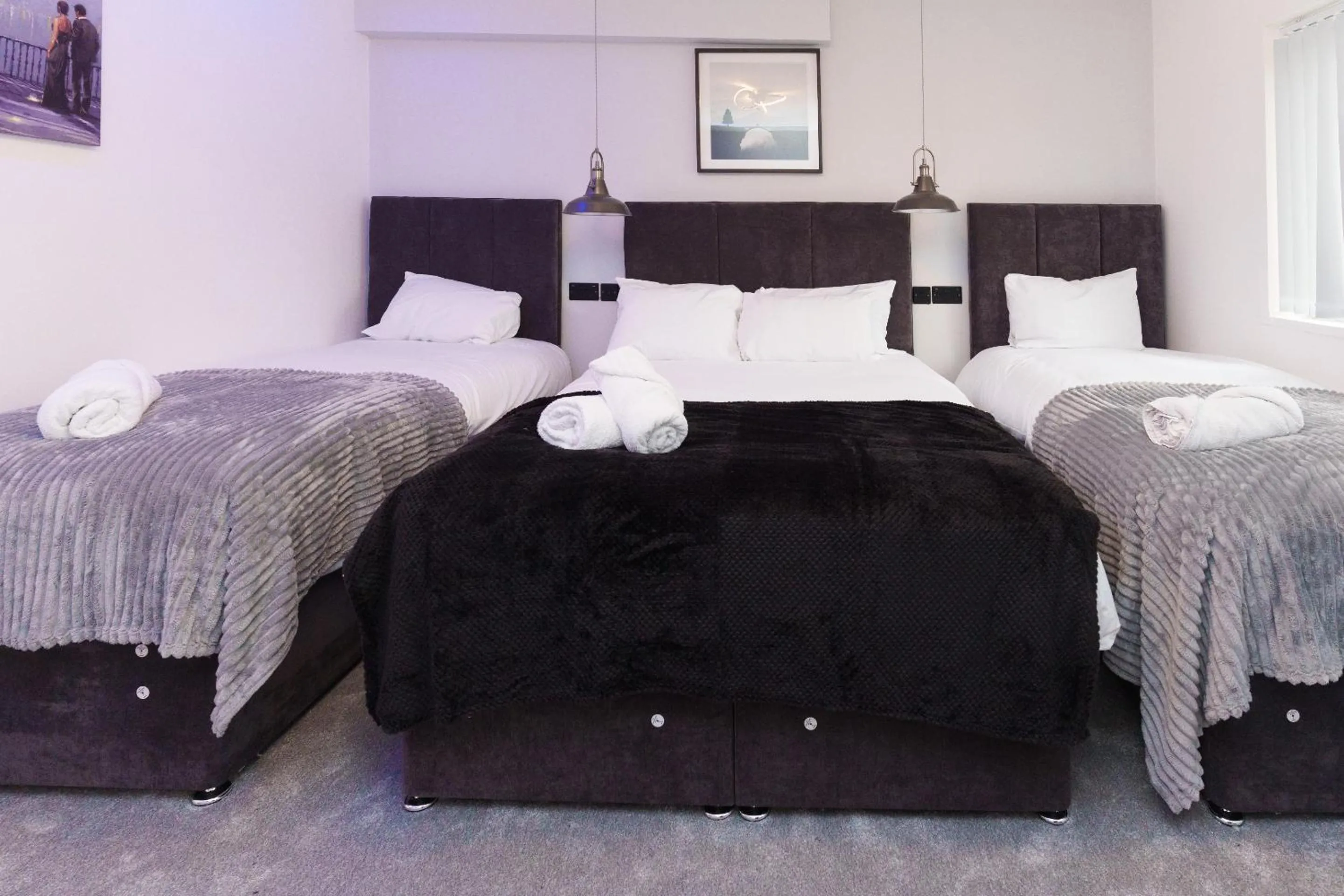 Bedroom, Bed in Fewston House