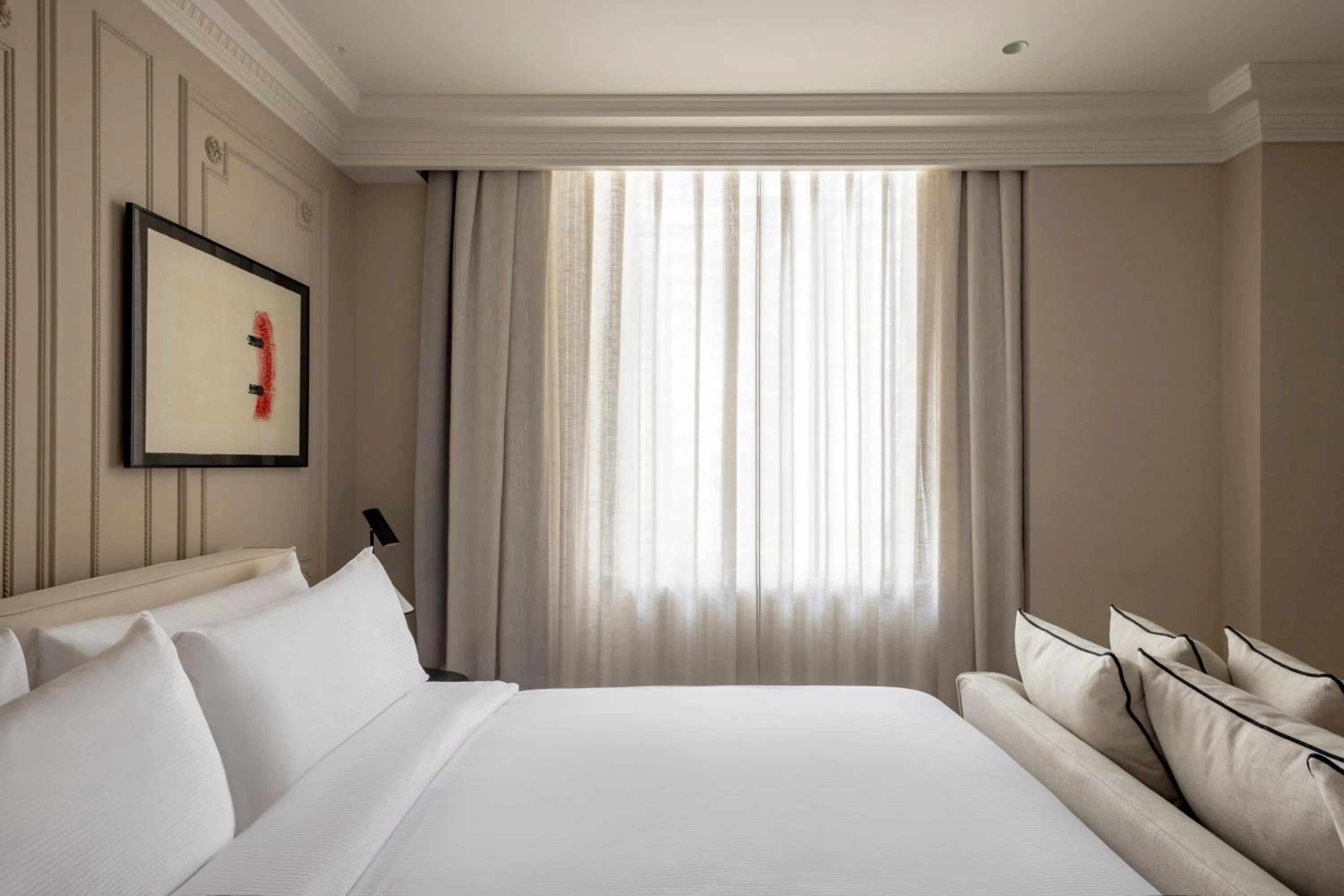 Photo of the whole room, Bed in The Caesar Hotel