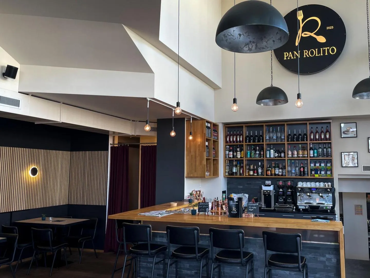 Restaurant/places to eat in Berger Zentrum