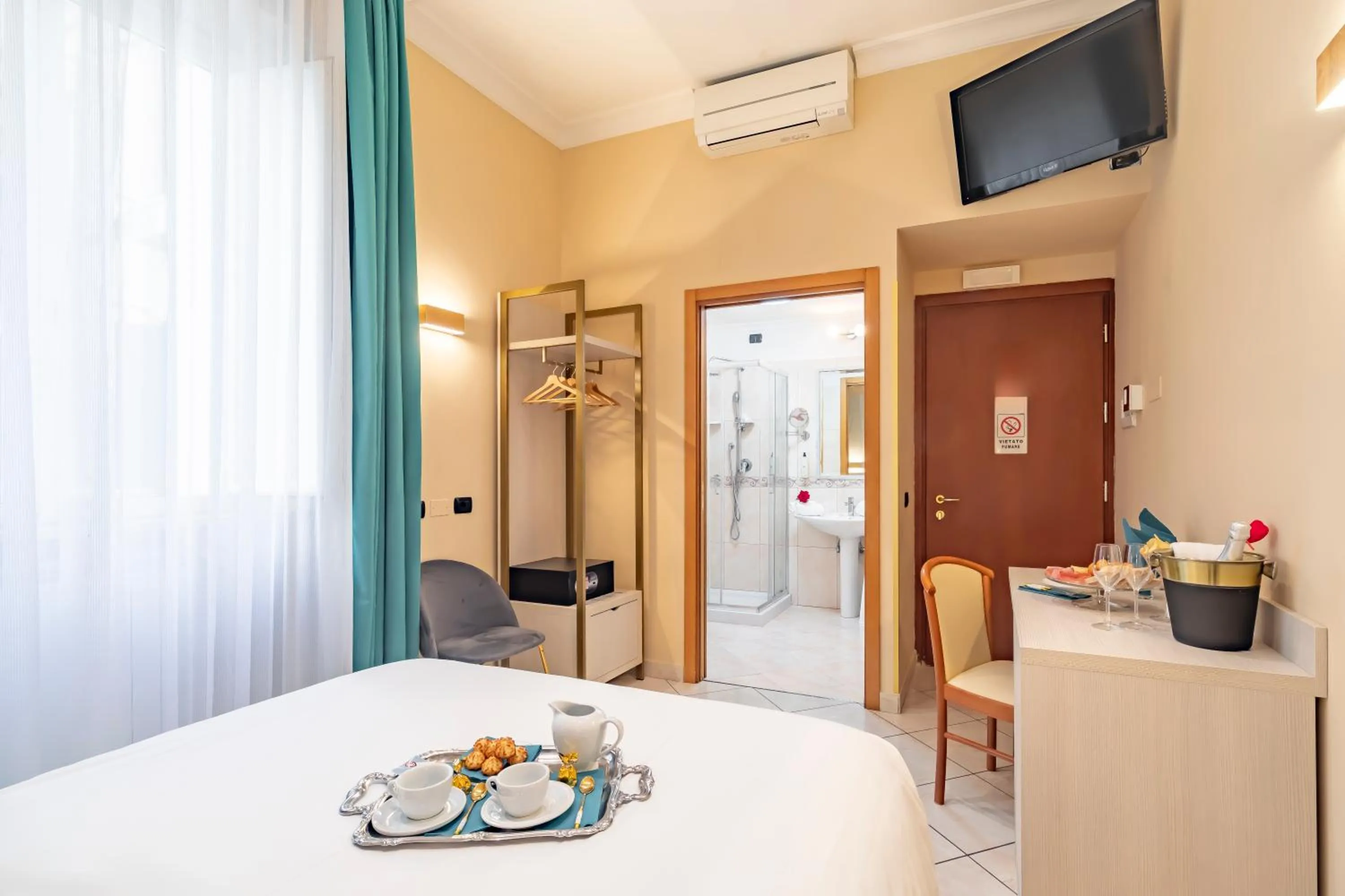 Bed in Hotel Suite Caesar