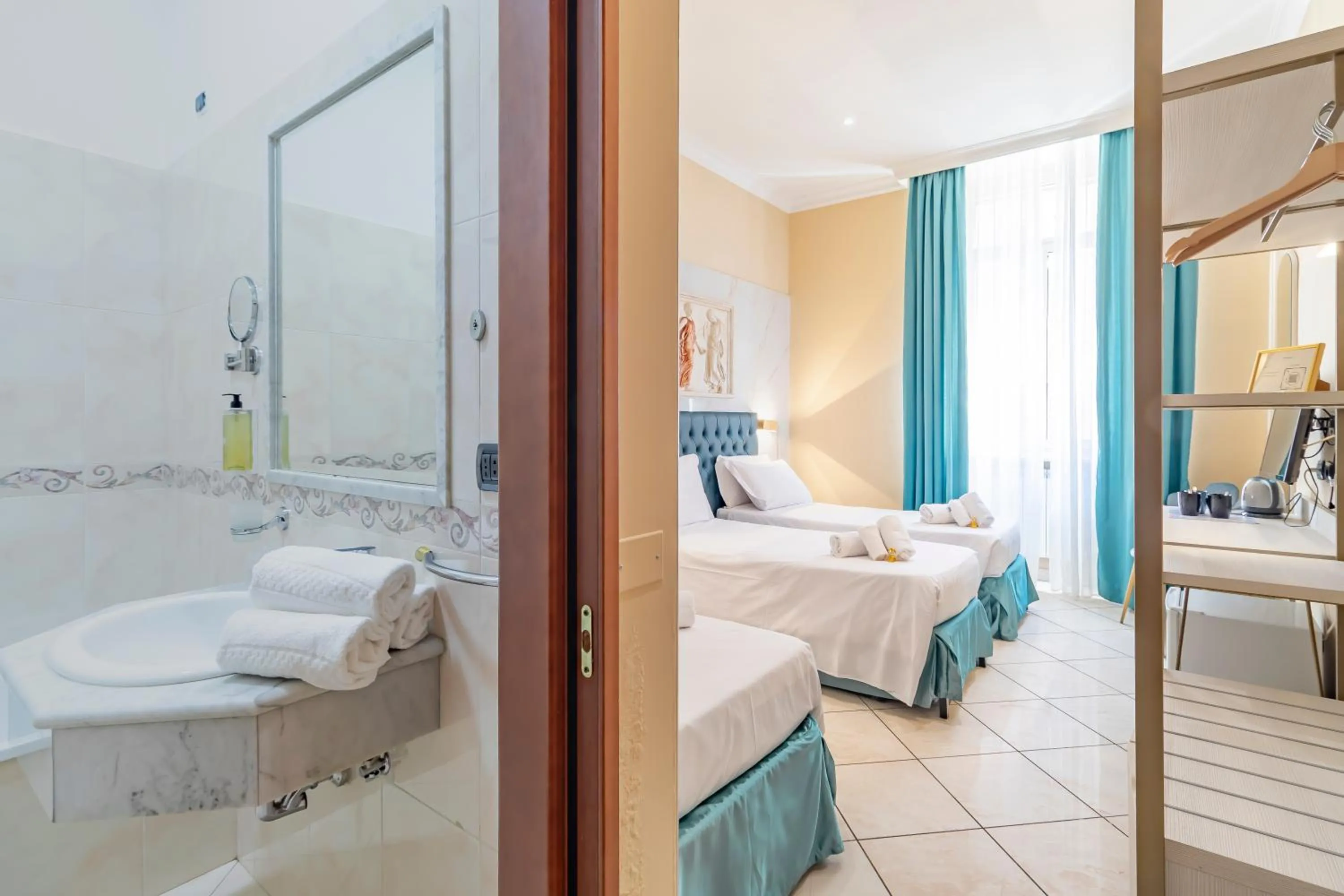 Bed in Hotel Suite Caesar