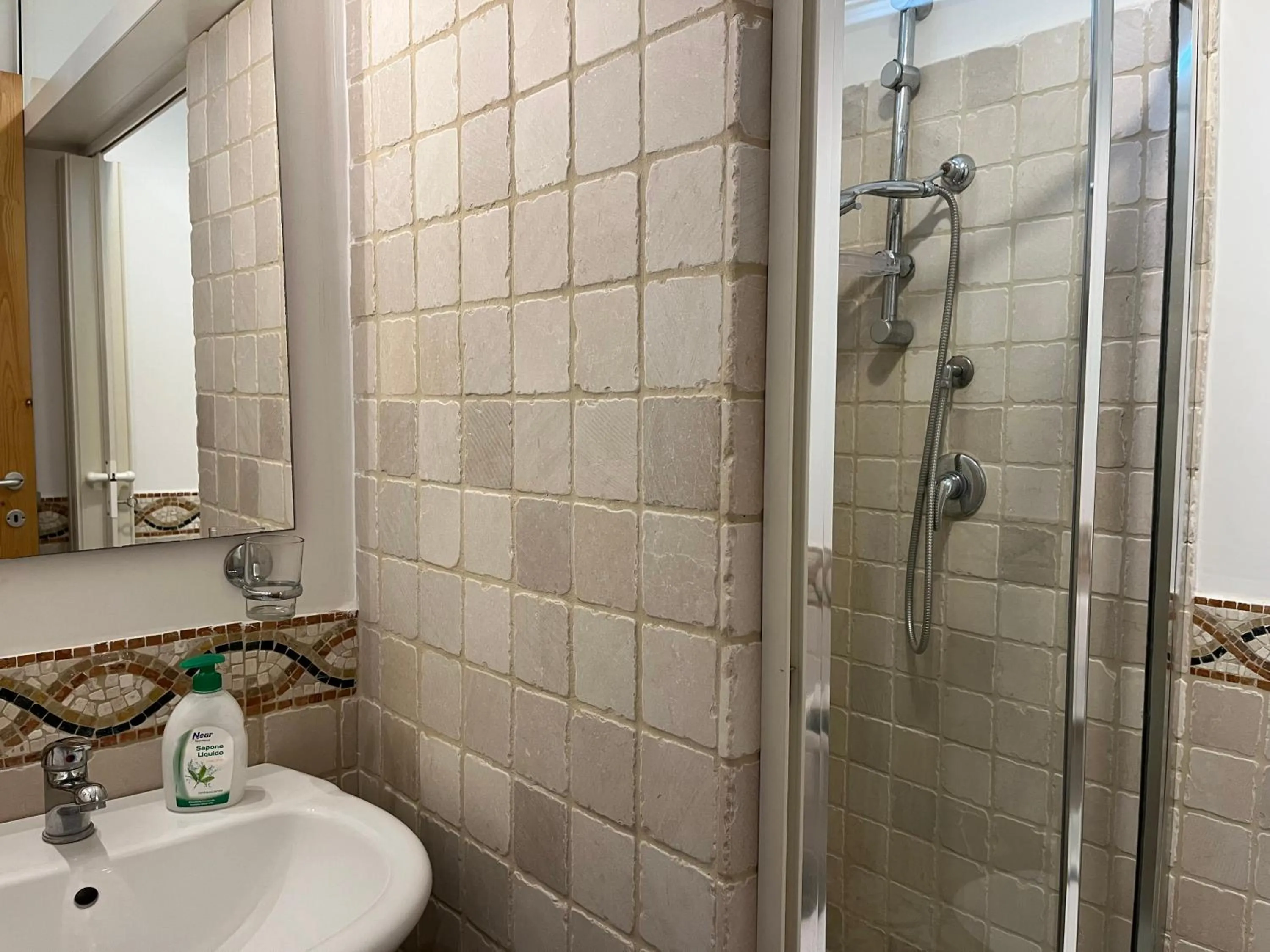 Bathroom in Casette Masseria La Camardia