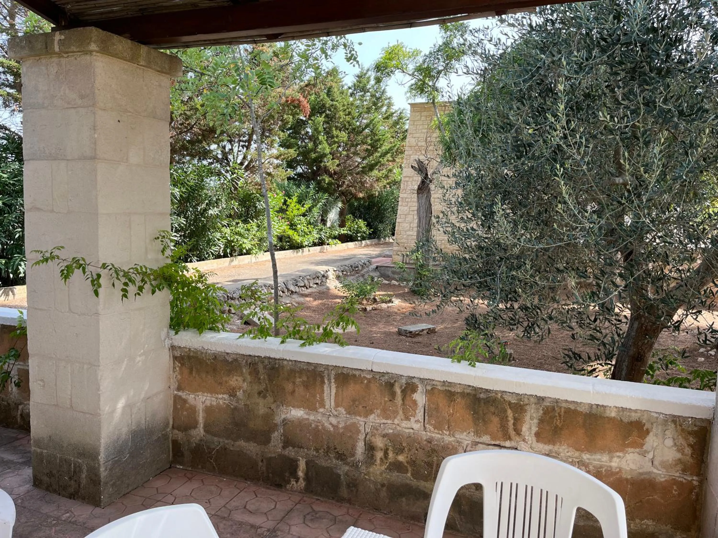 Patio in Casette Masseria La Camardia