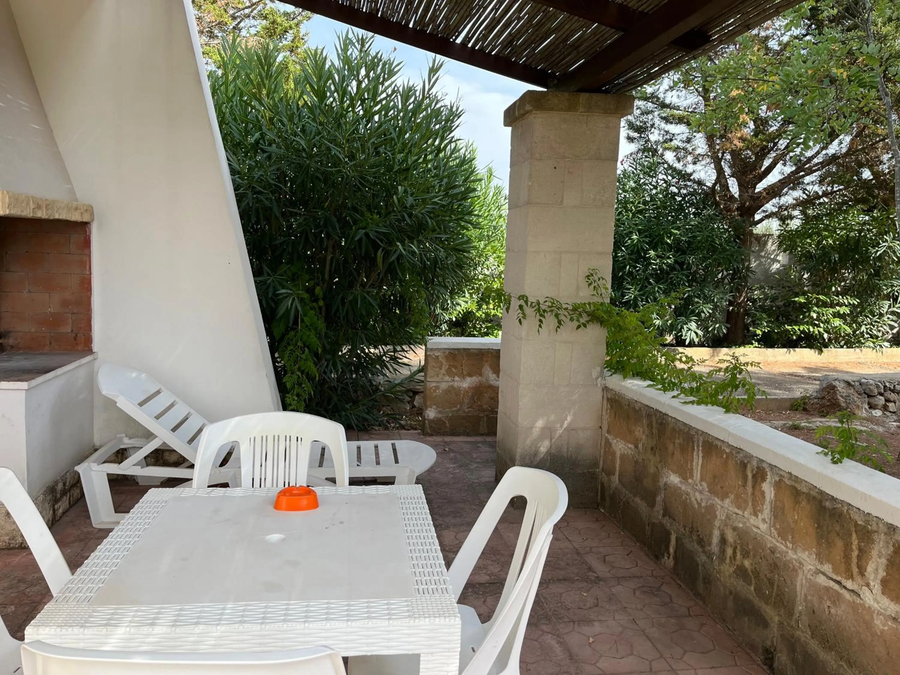 Patio in Casette Masseria La Camardia