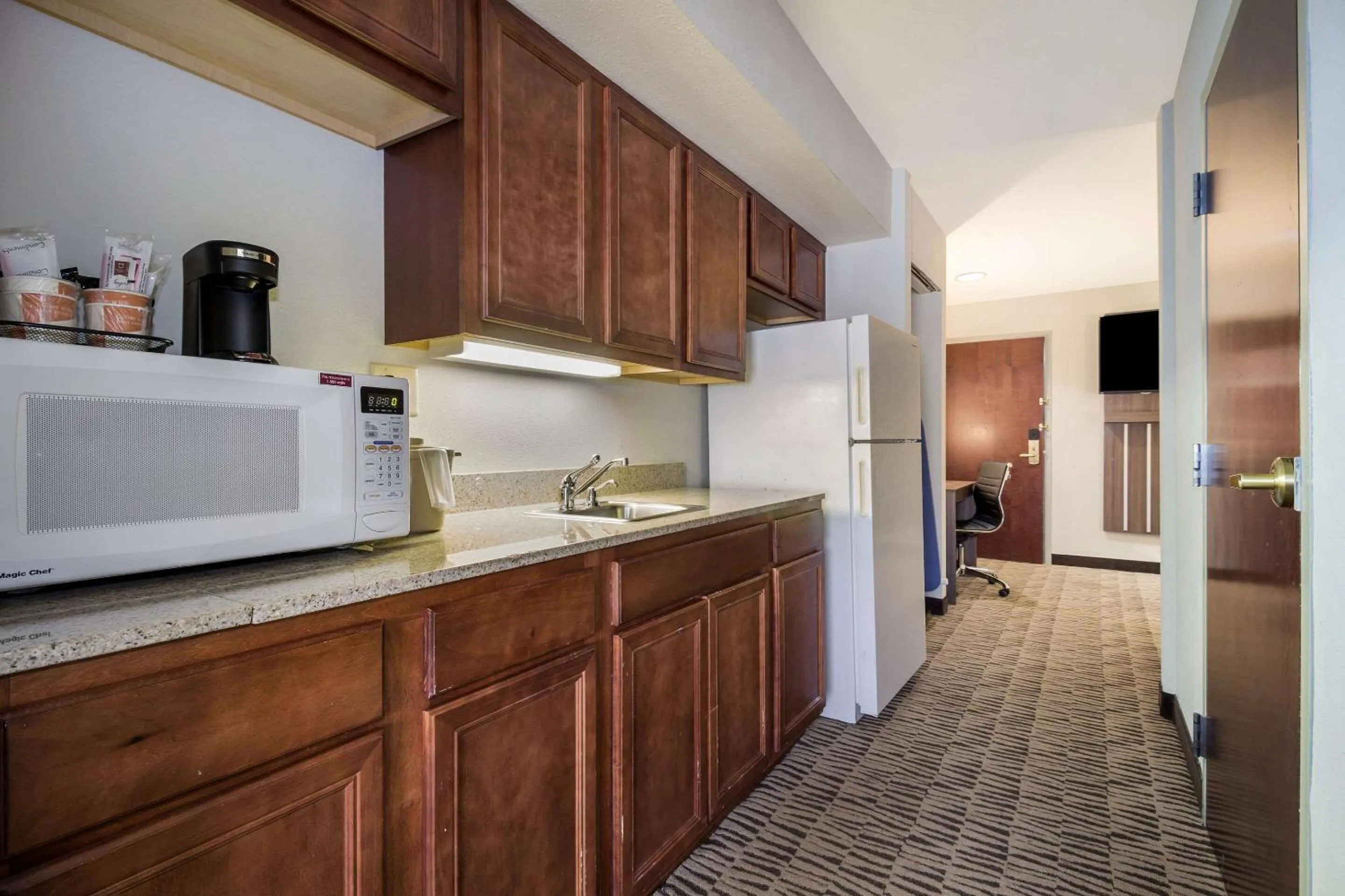 Bedroom in Clarion Pointe Charleston - West Ashley