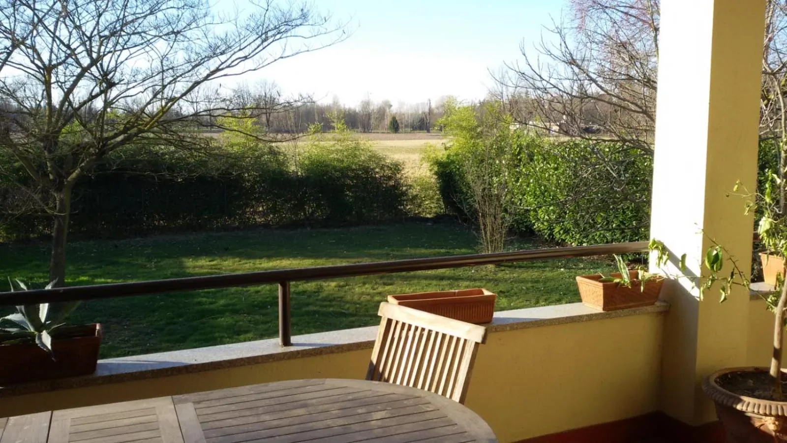 Patio in B&B Il Glicine di Basiglio