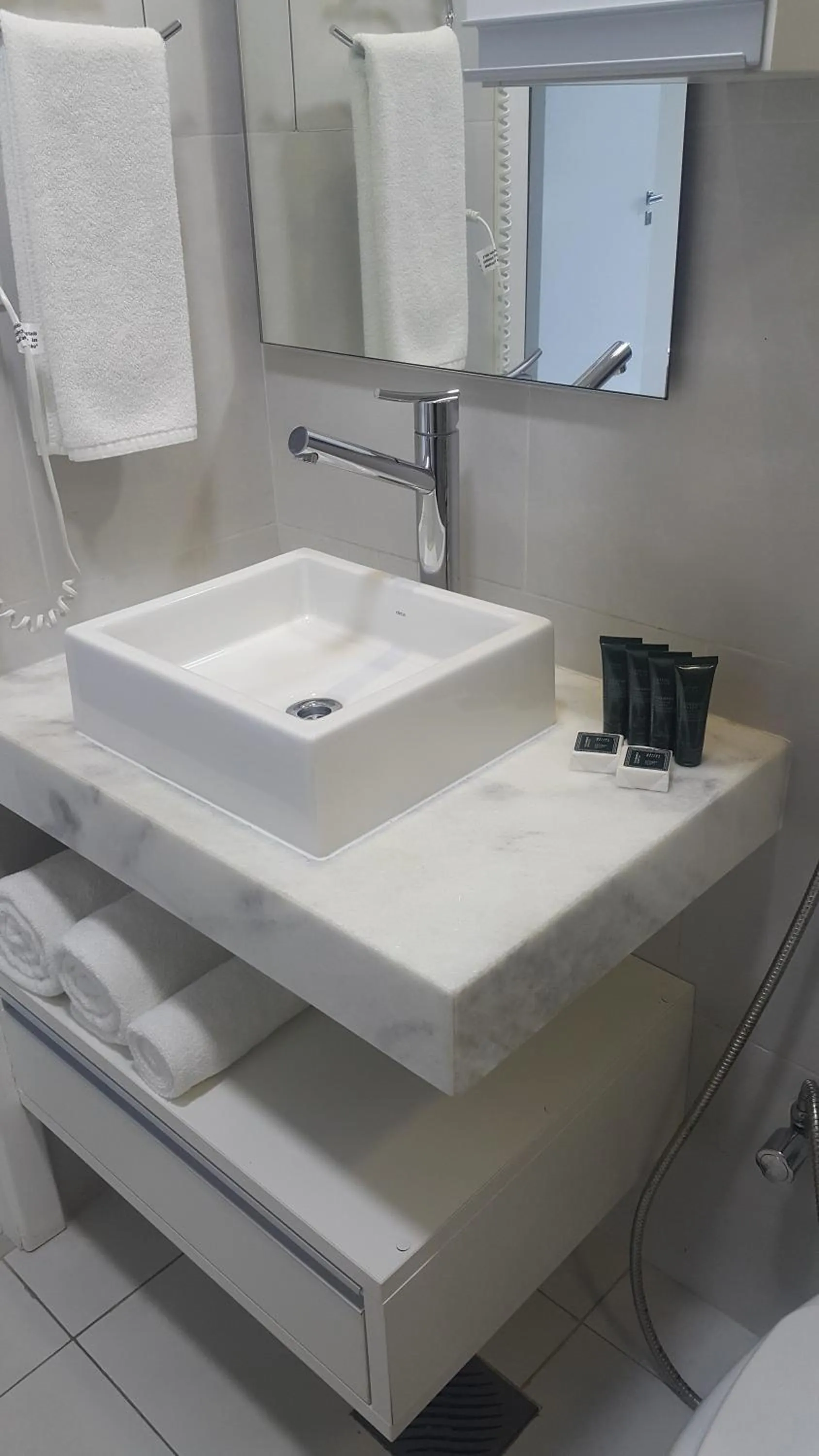 Bathroom in START Villa Morra Rent Apartments