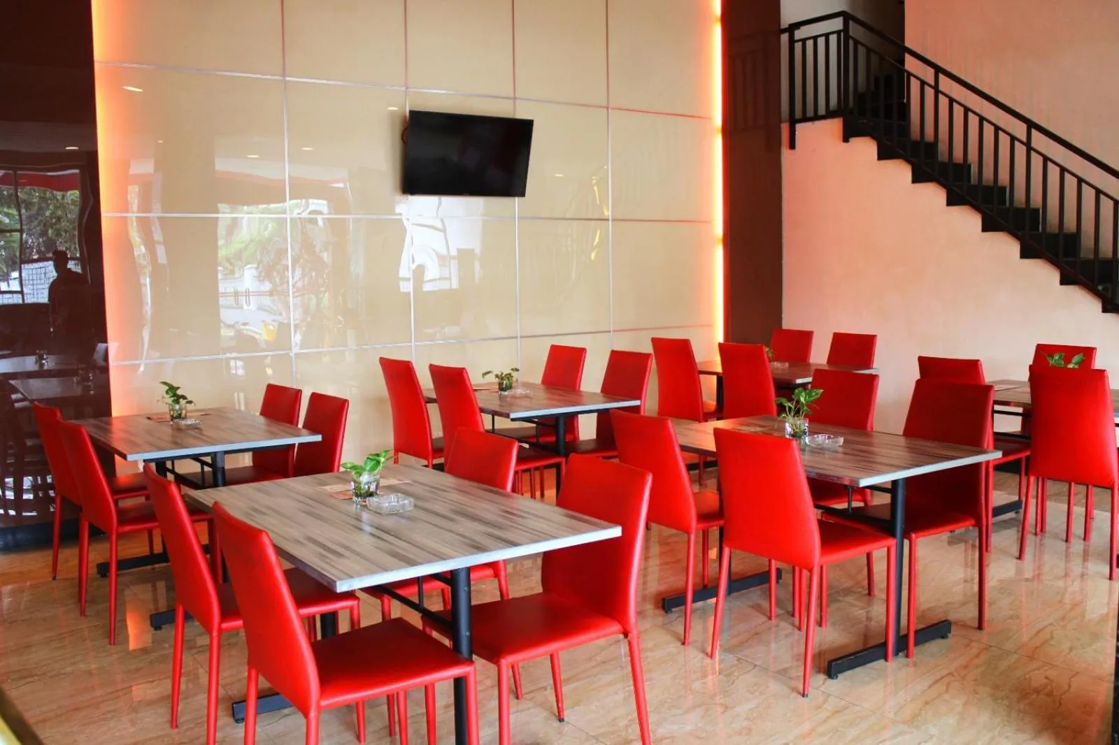 Maleosan Inn Manado Hotel