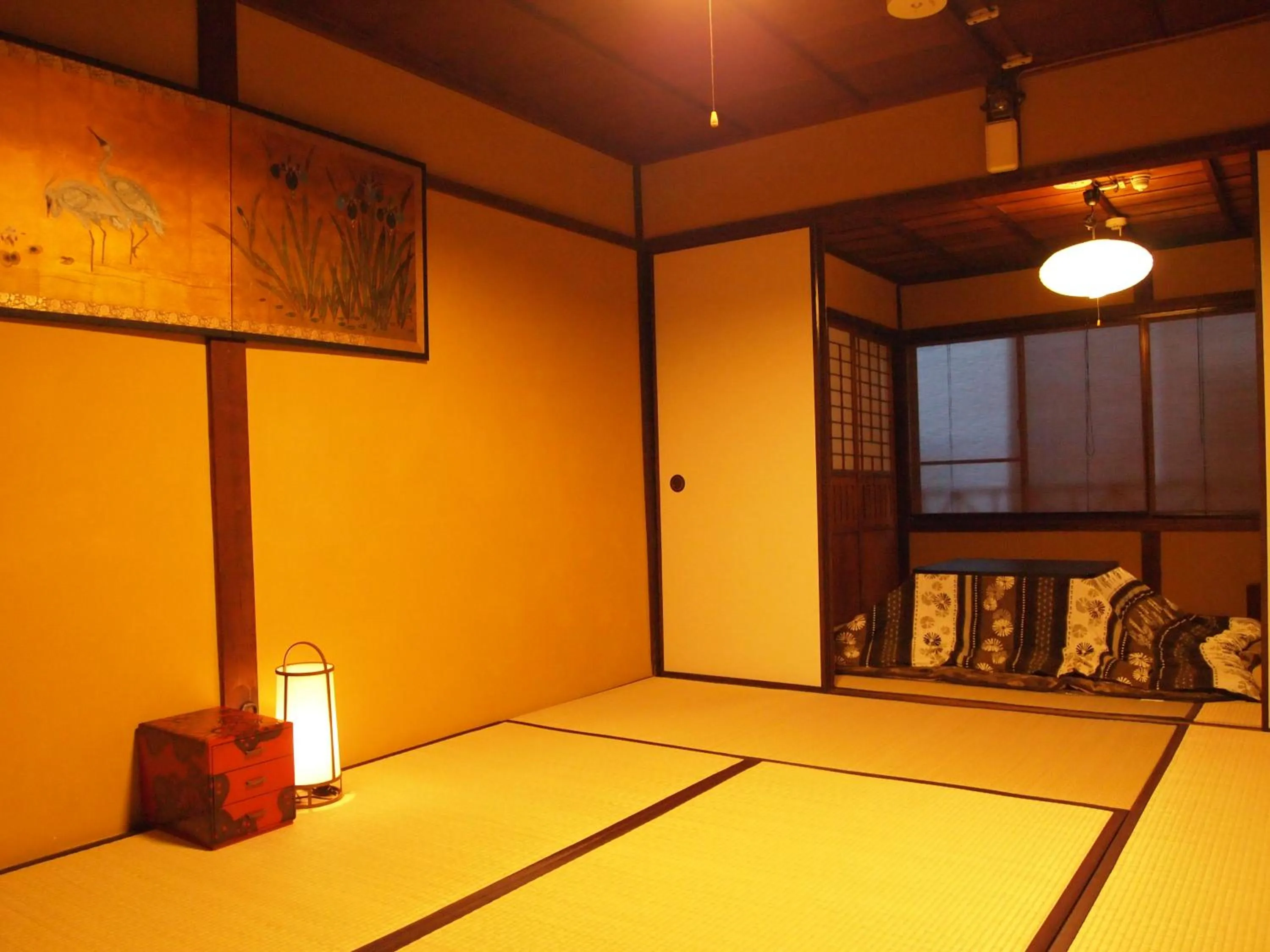 Area and facilities in Korakuan