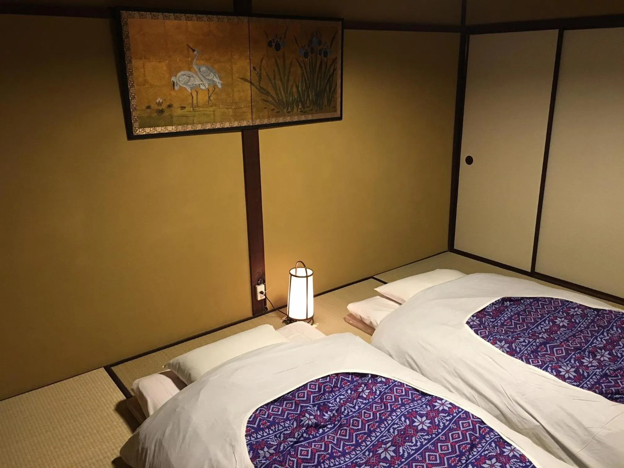 Bedroom, Bed in Korakuan