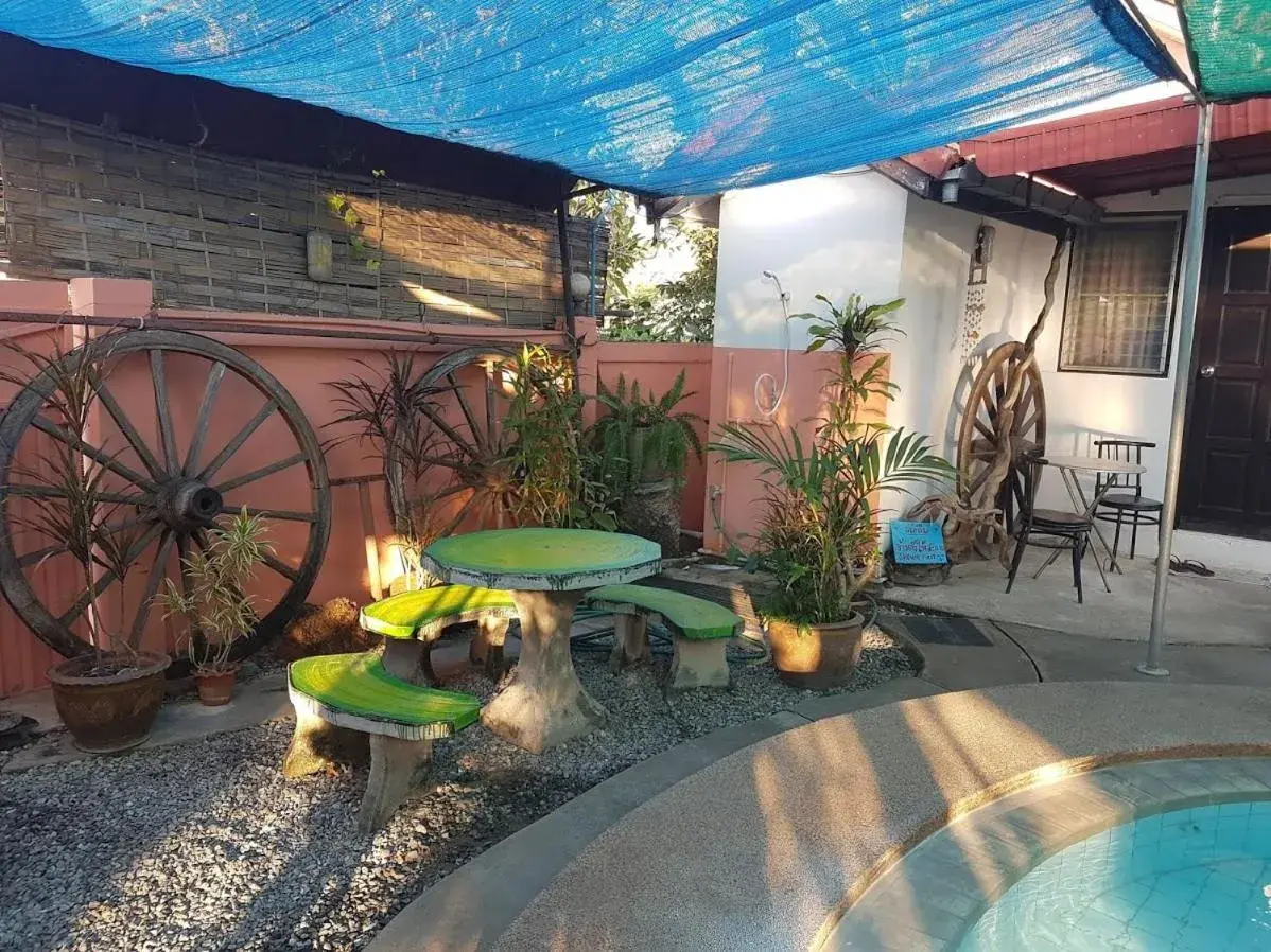 Bungalow with Garden View in Bamboo Garden Bungalow with Garden View in Bamboo Garden