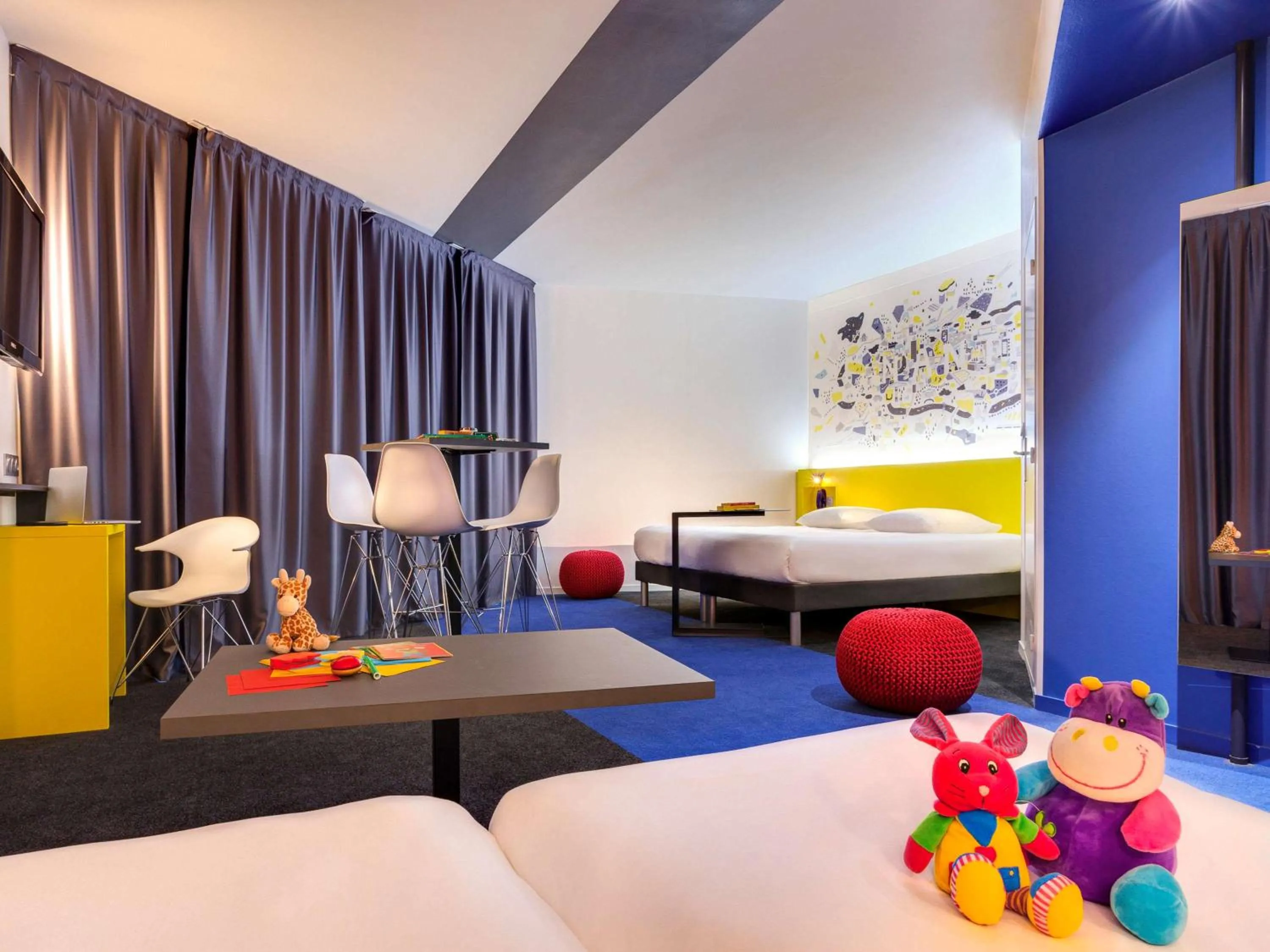 Photo of the whole room, Bed in ibis Styles Nantes Centre Gare