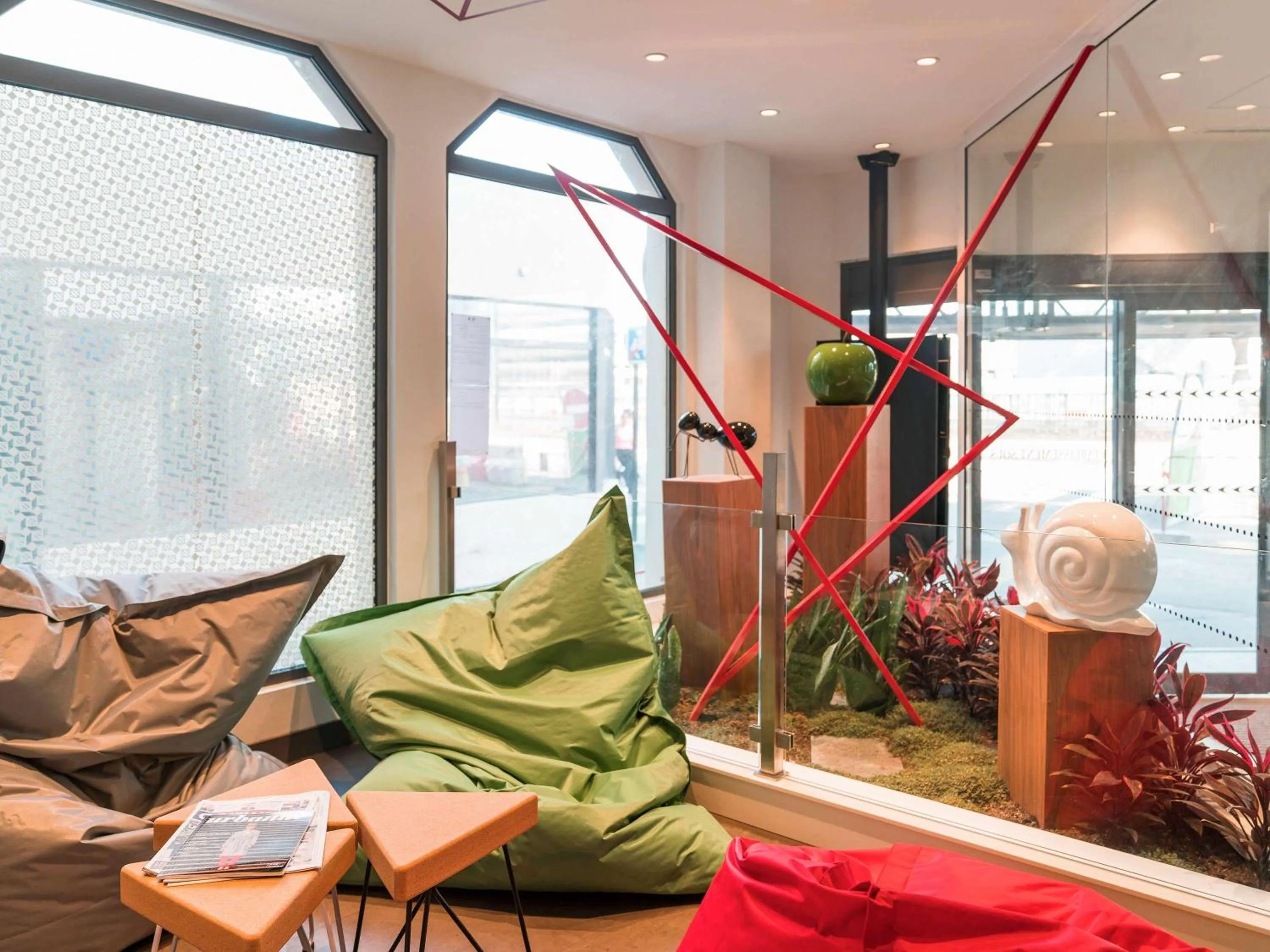 Lounge or bar in ibis Styles Nantes Centre Gare