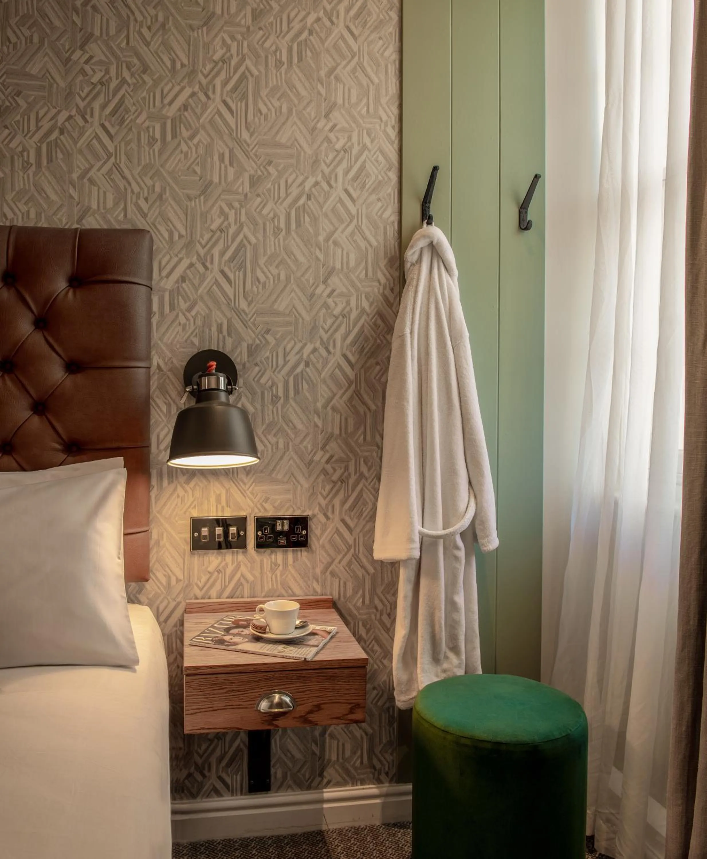 Bedroom, Bed in Middletons