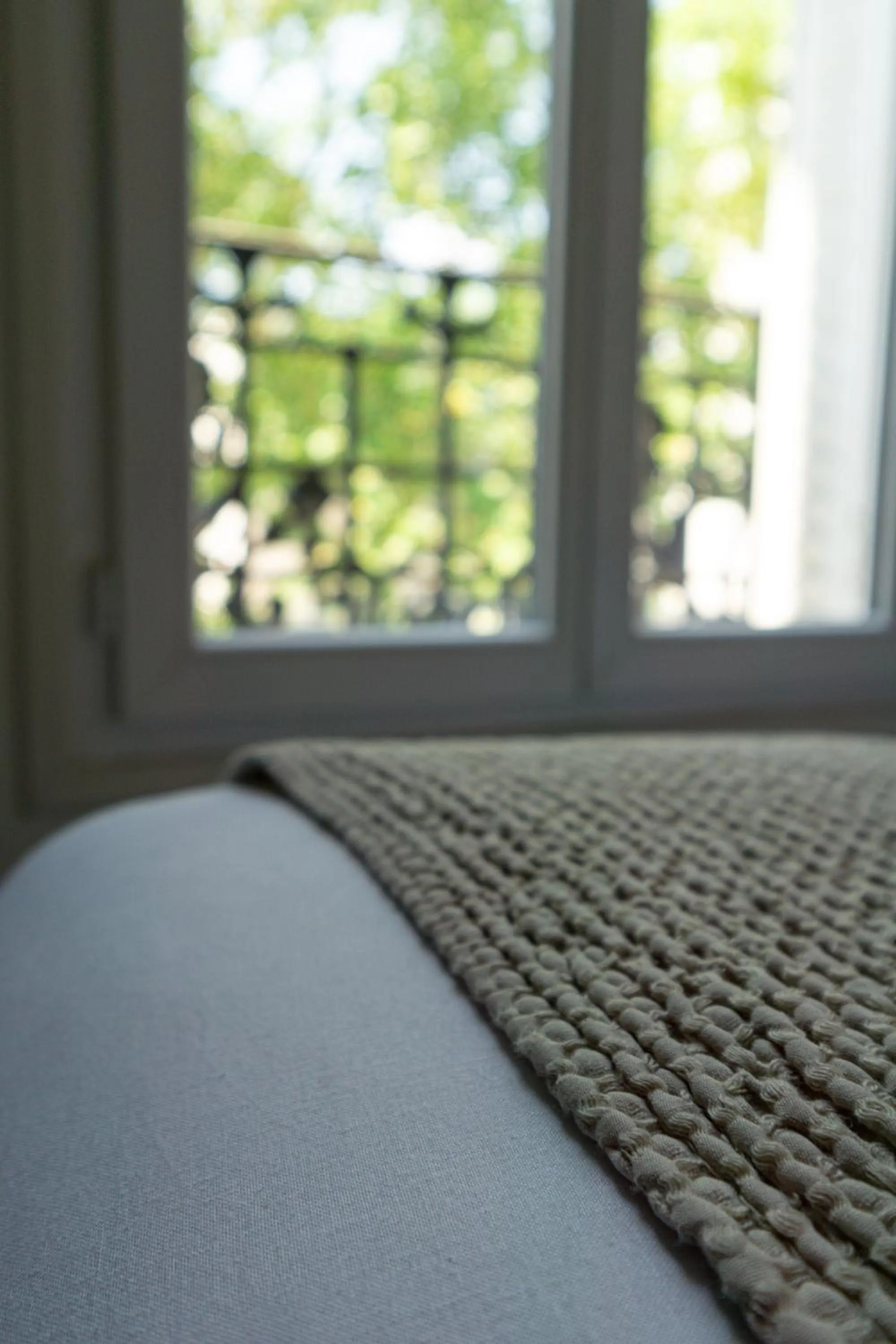 Bedroom, Bed in Hotel Courseine