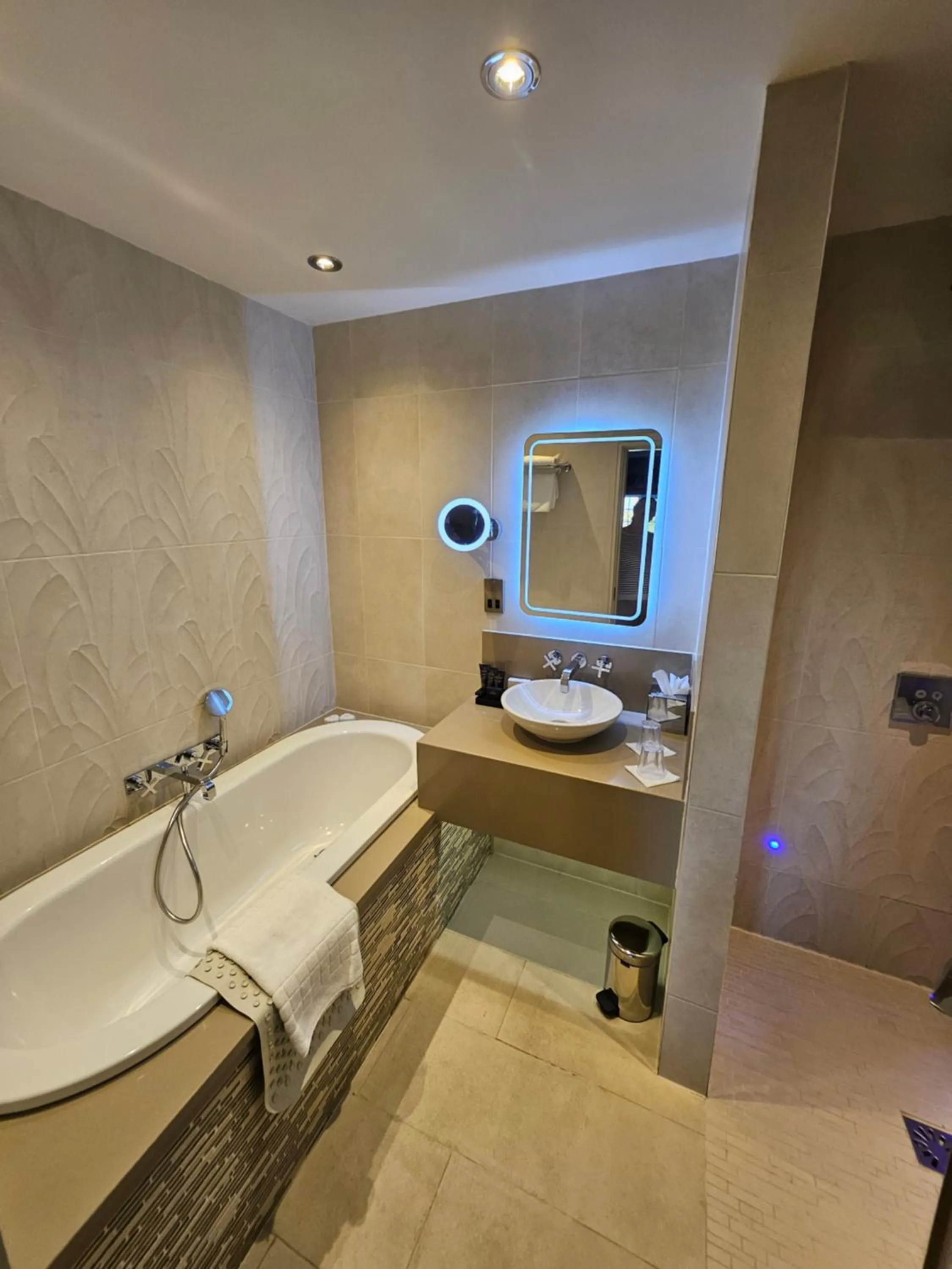 Bathroom in Grosvenor Pulford Hotel & Spa