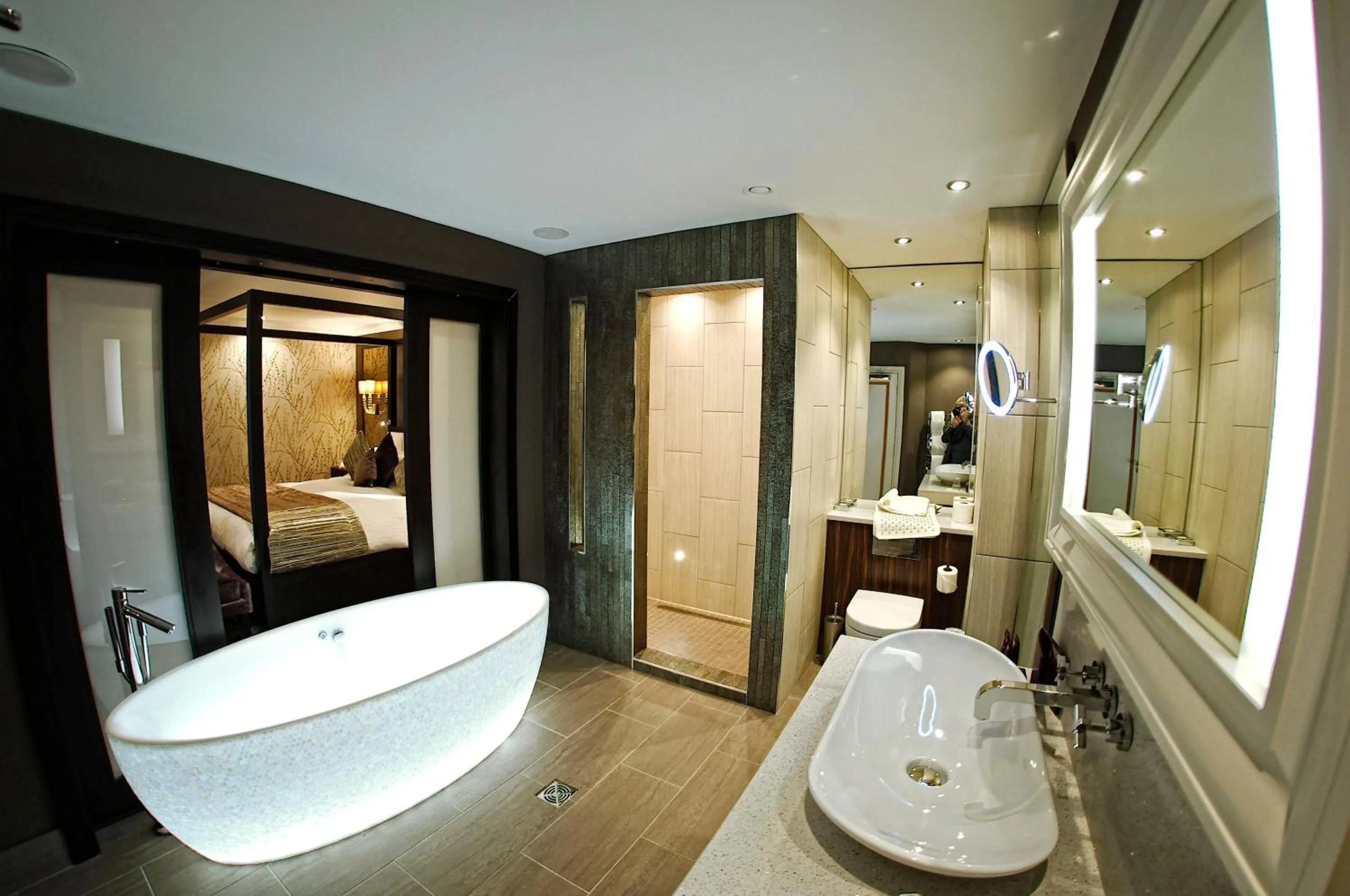 Bathroom in Grosvenor Pulford Hotel & Spa