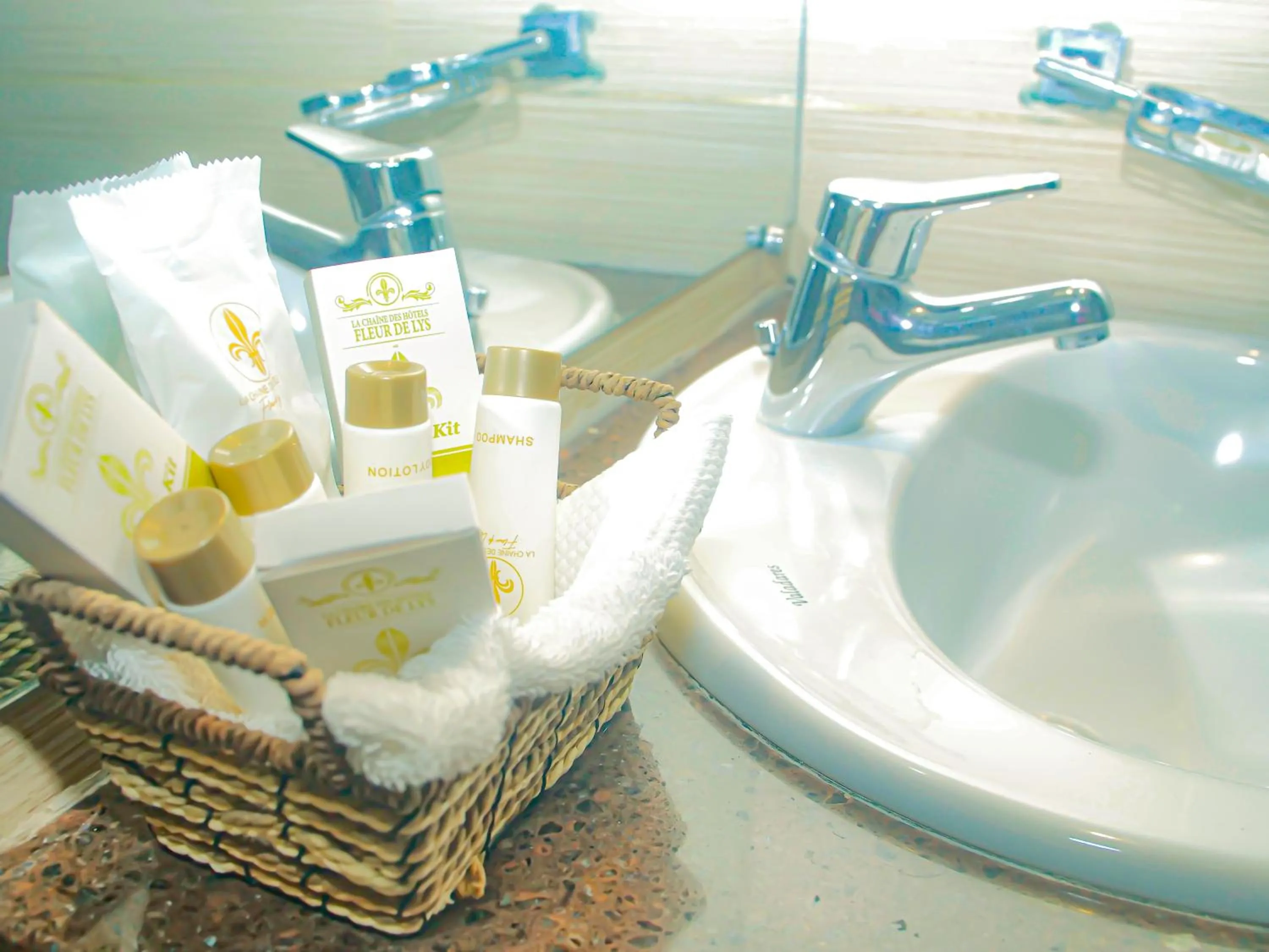 Bathroom in Hotel Fleur De Lys Almadies