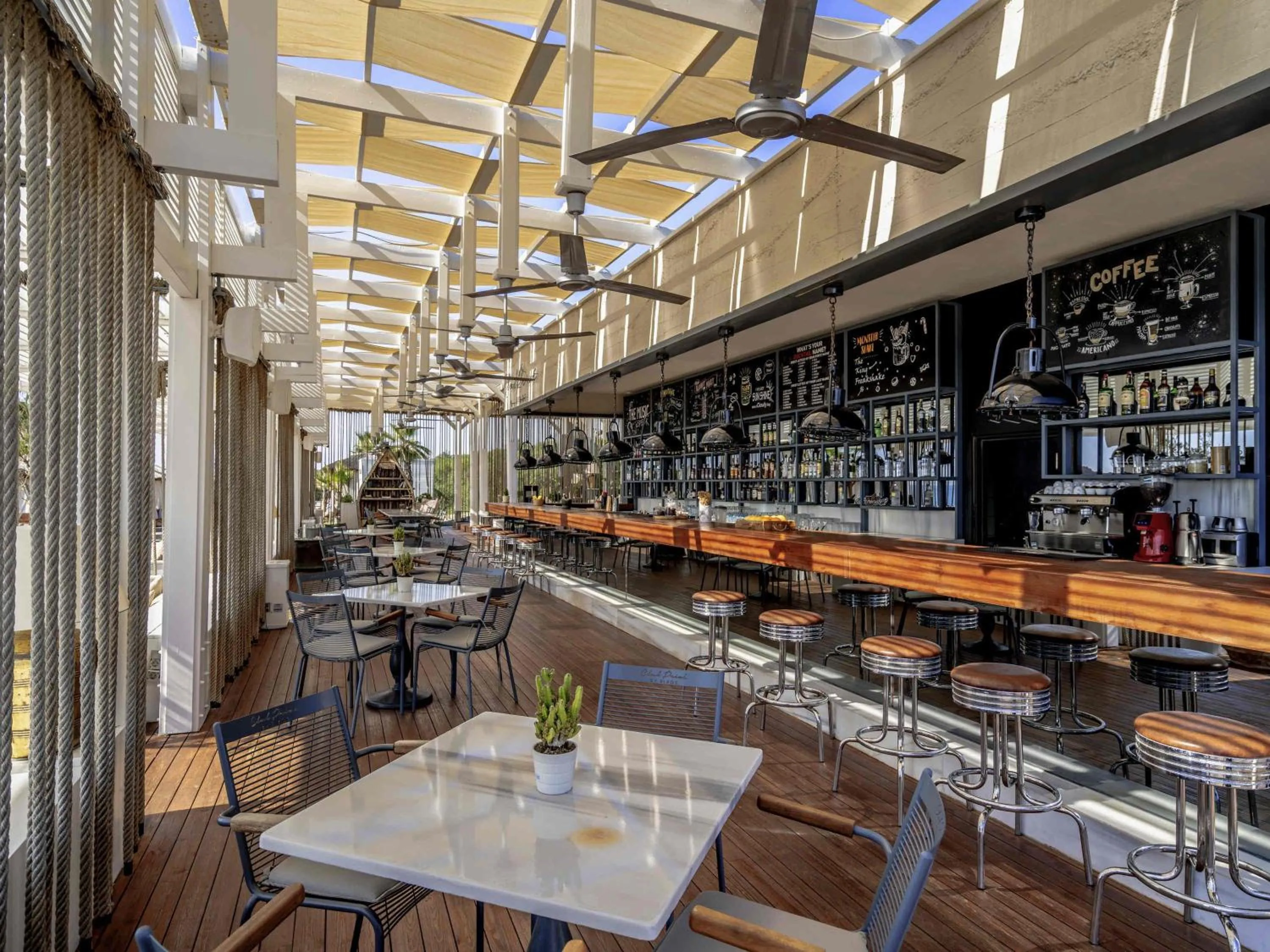 Lounge or bar in Club Prive By Rixos Belek