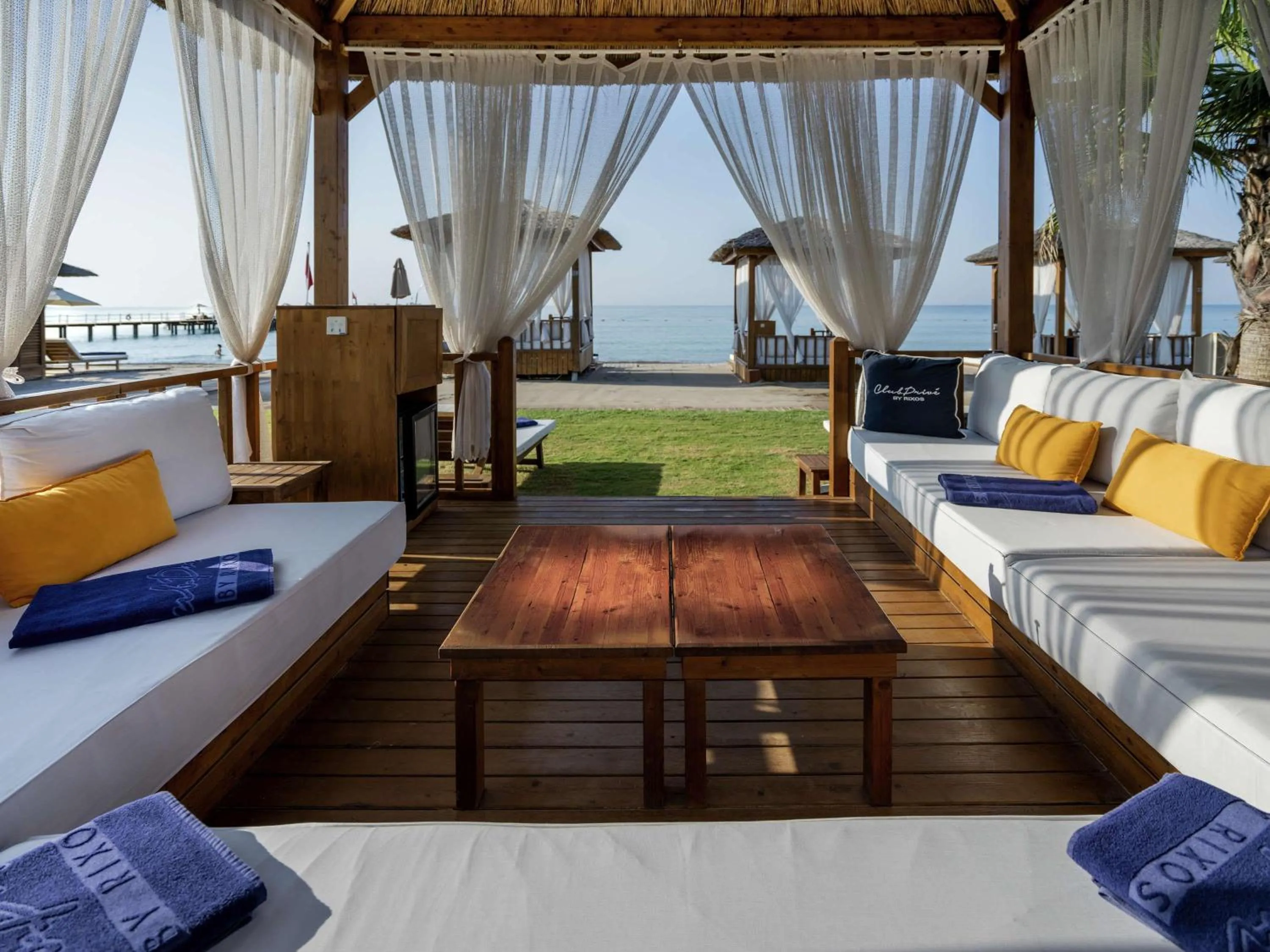 Restaurant/places to eat, Bed in Club Prive By Rixos Belek