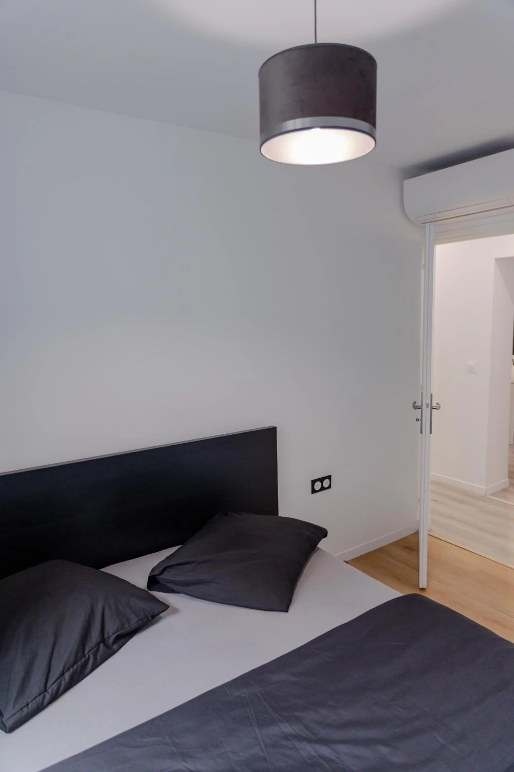 Bed in Meublés de Tourisme à Vincennes