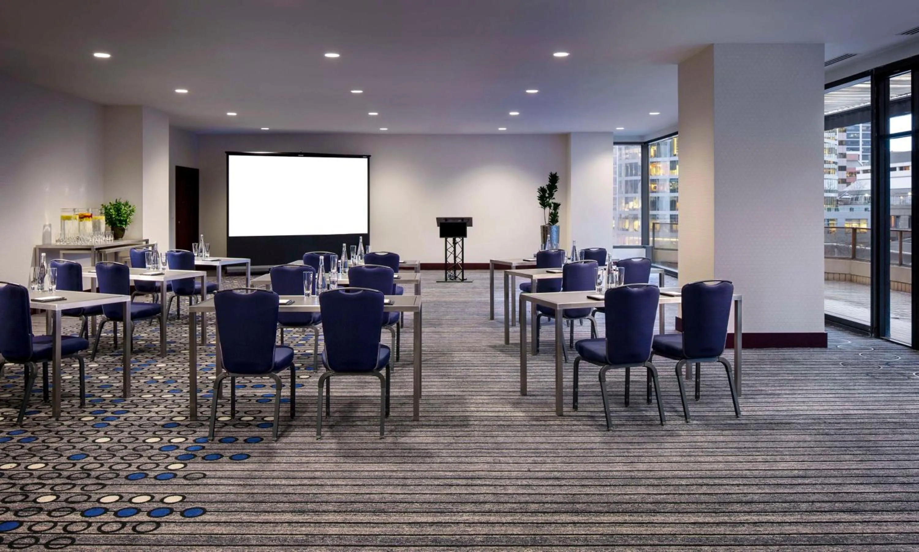 Meeting/conference room in Hyatt Regency Vancouver