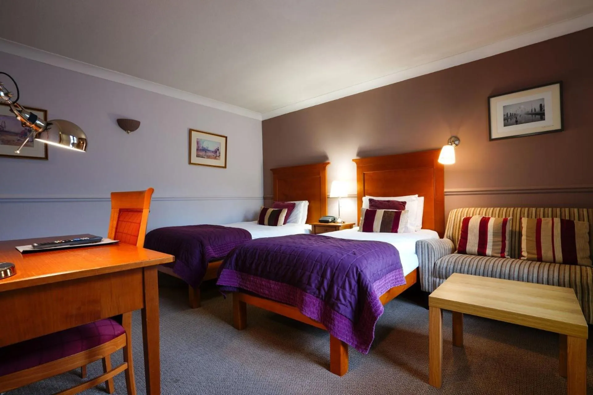 Bedroom, Bed in Gomersal Park Hotel & Bazaar Spa