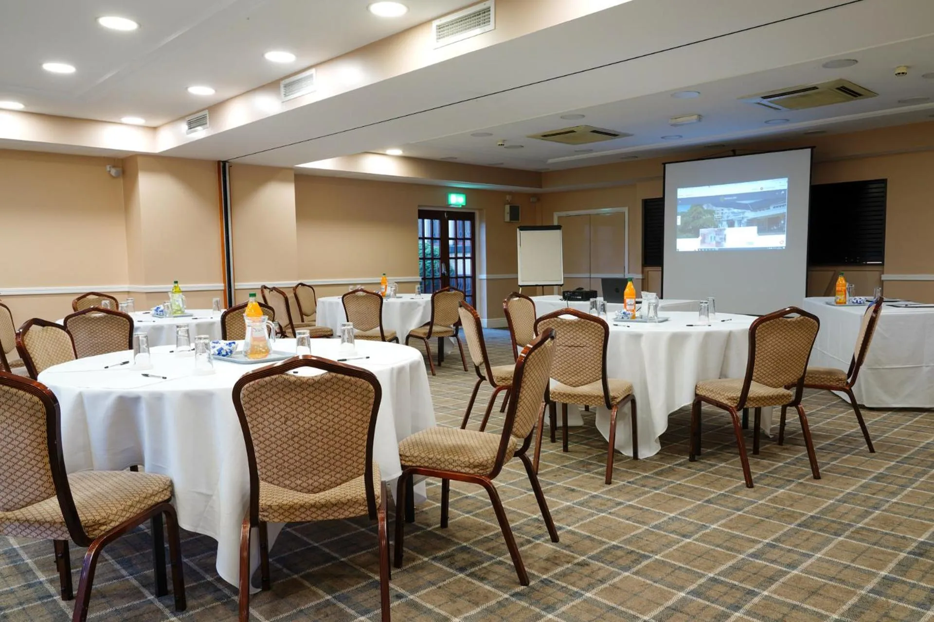 Meeting/conference room in Gomersal Park Hotel & Bazaar Spa