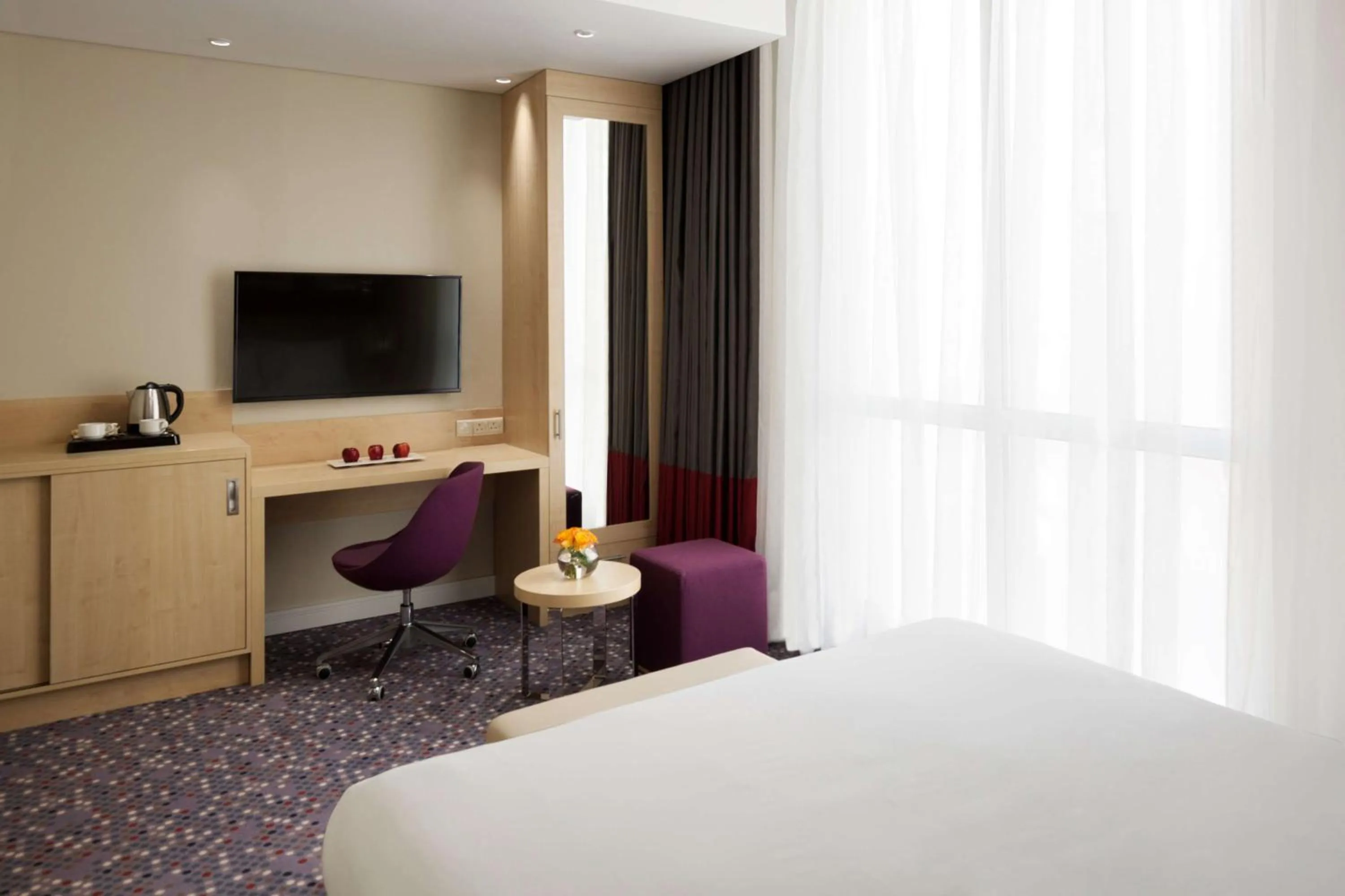 Photo of the whole room, Bed in SAS Residence & Hotel Dhahran