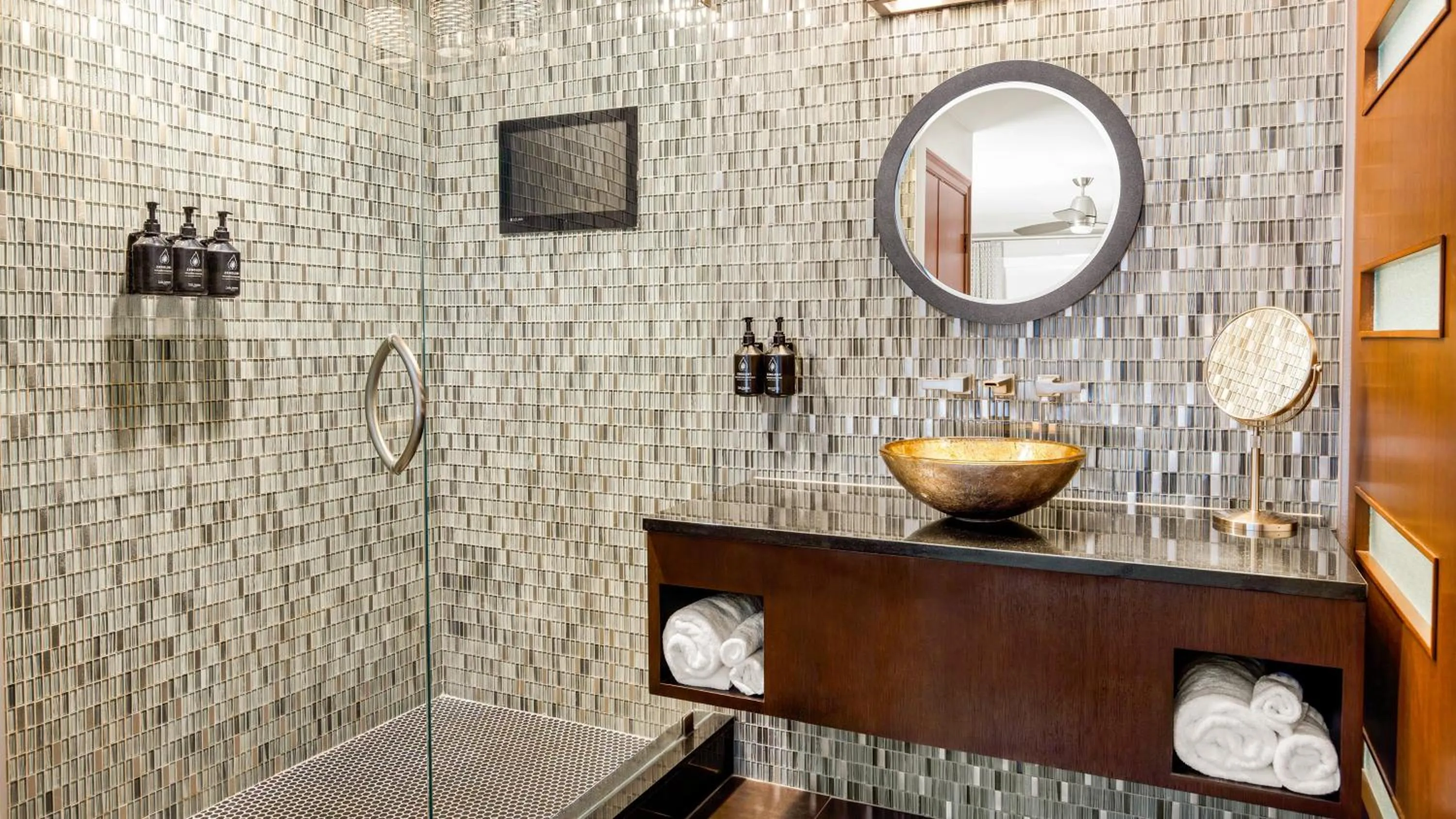 Bathroom in Holiday Inn Club Vacations at Desert Club Resort
