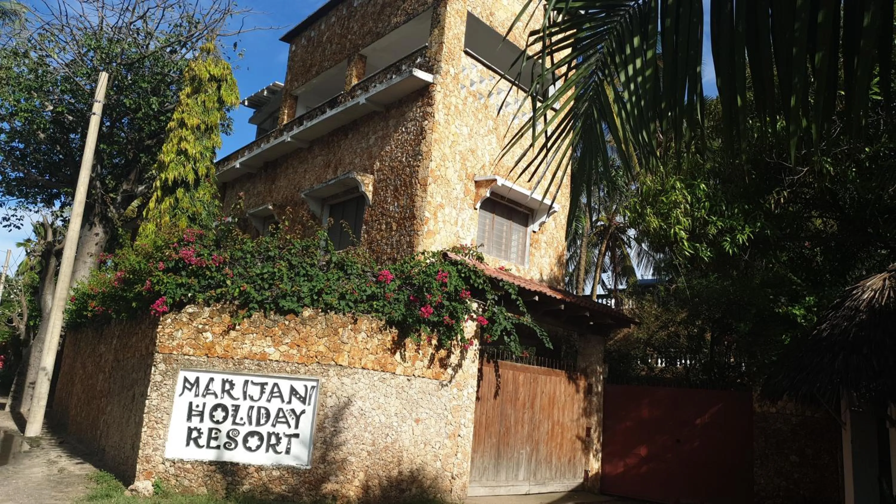 Property building in Marijani Holiday Resort