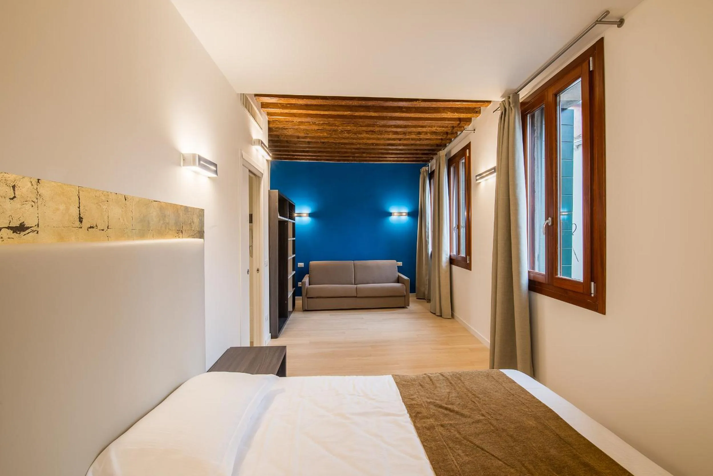 Bedroom, Bed in Charming Palace Corte del Teatro