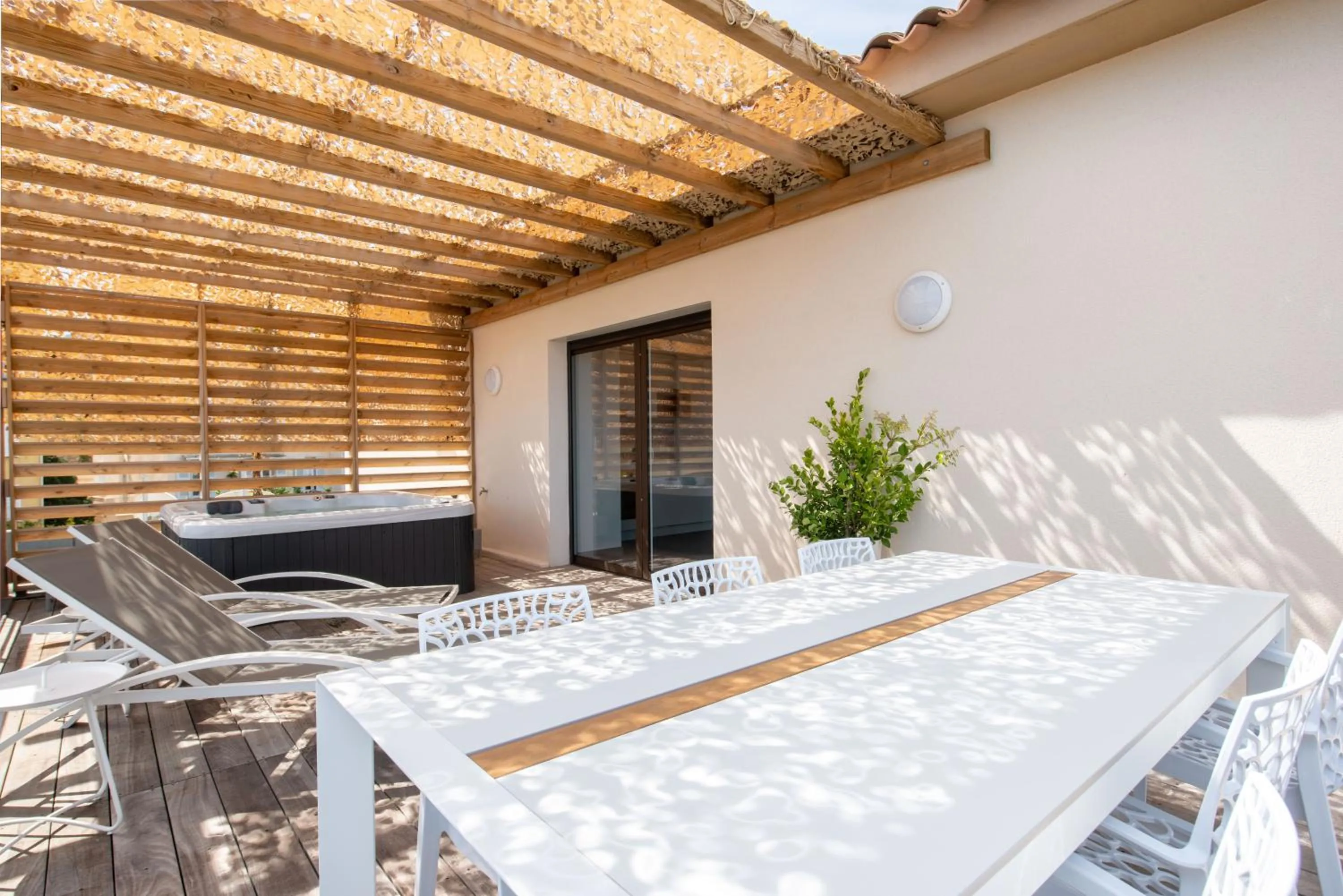 Patio in Residence Saletta Casale