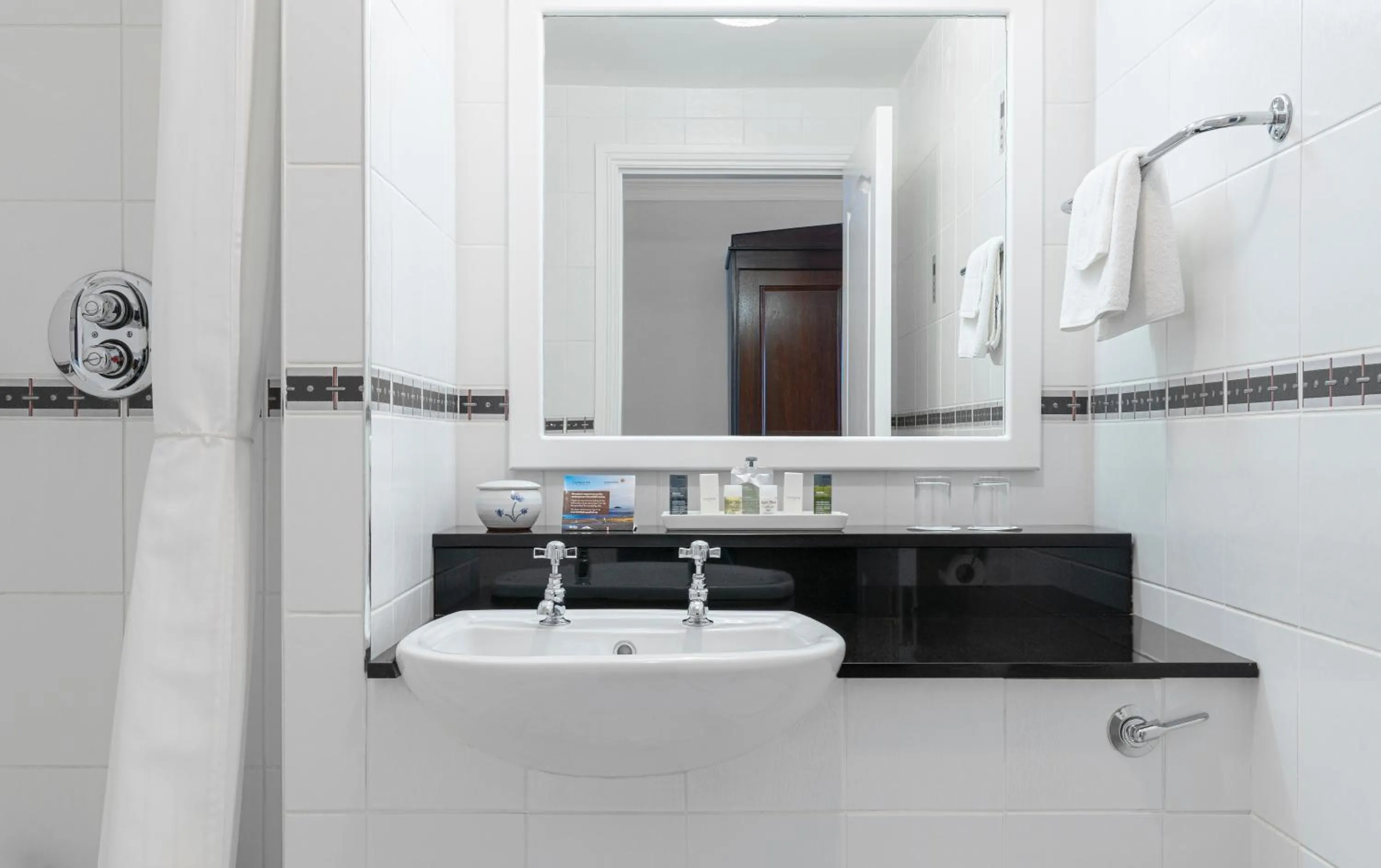 Bathroom in Bayview Hotel