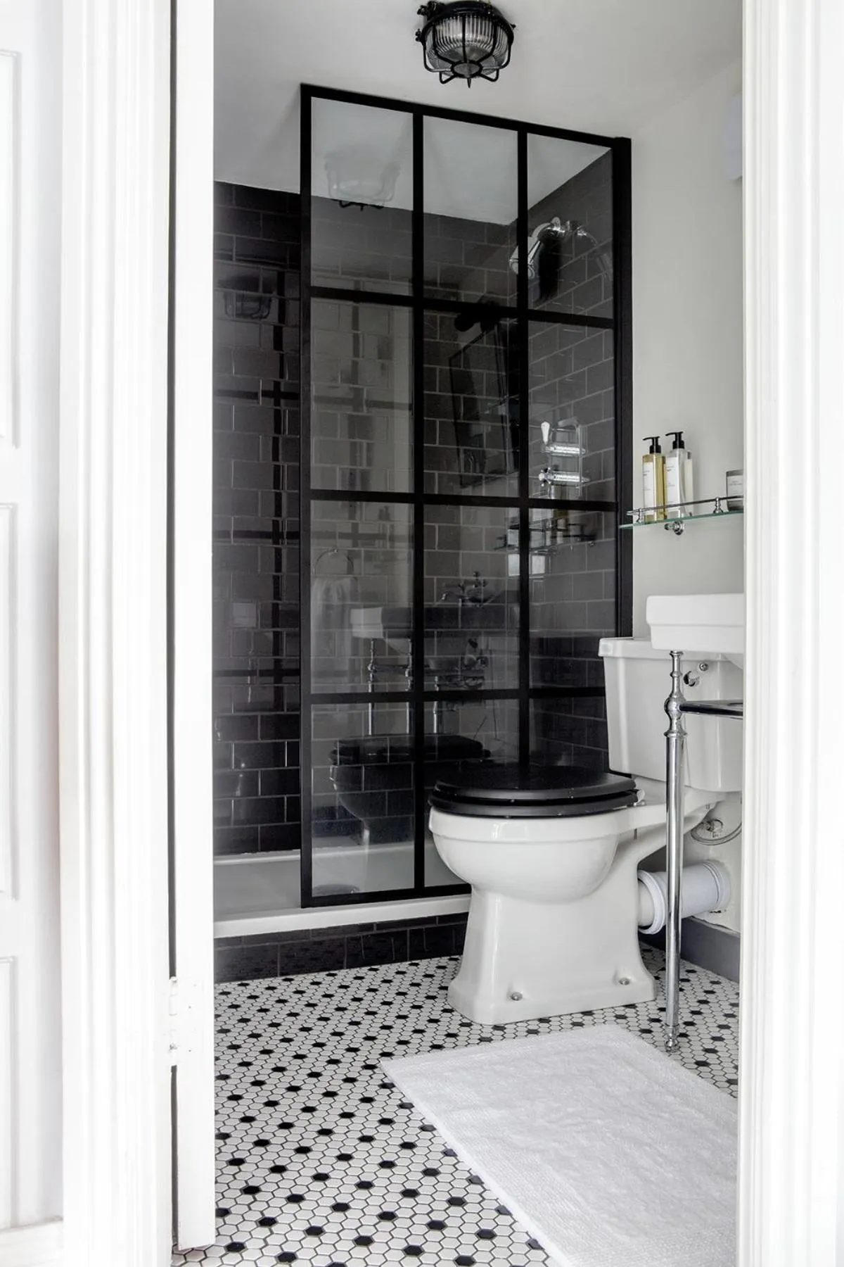 Bathroom in Pembroke Townhouse