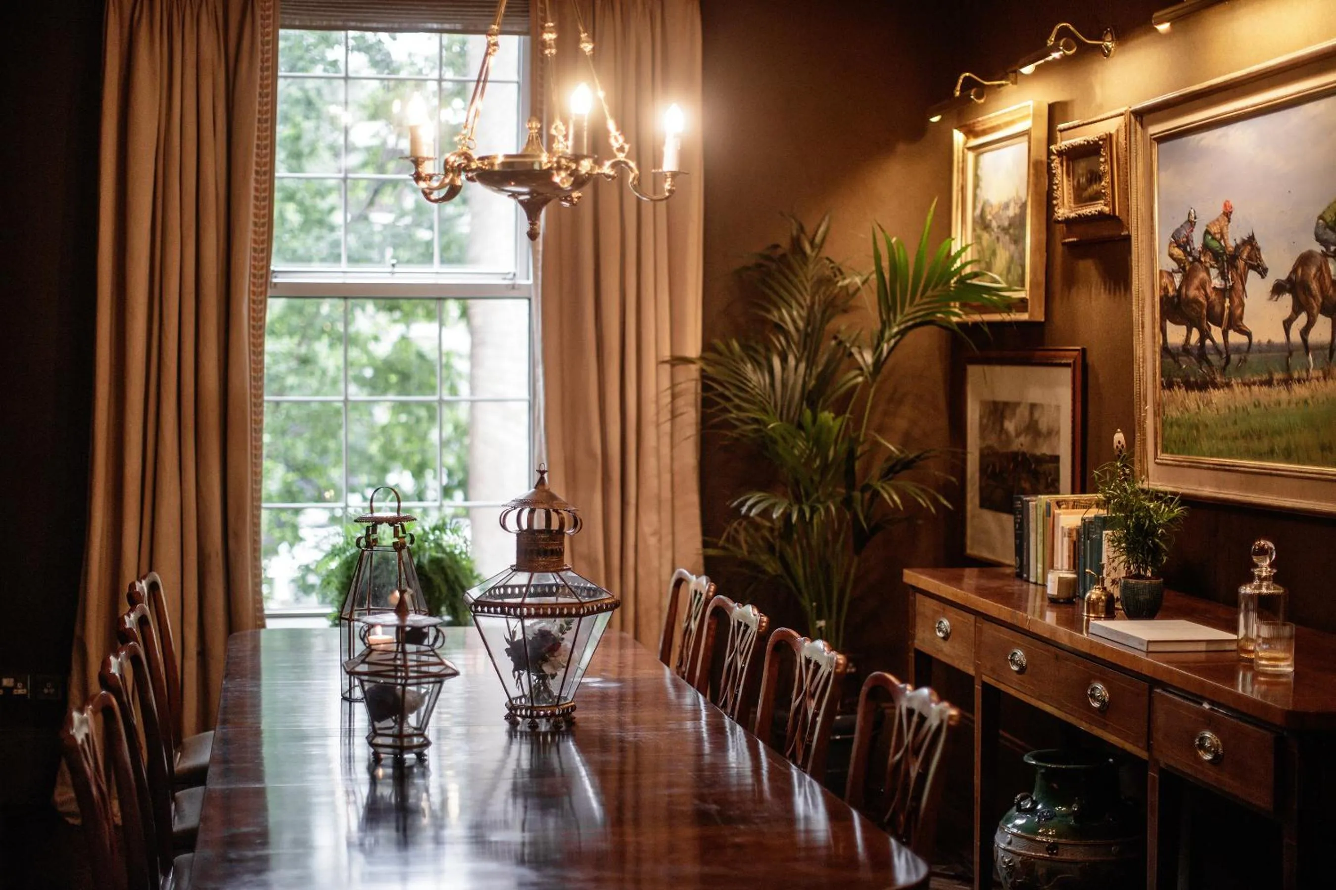 Business facilities in Pembroke Townhouse