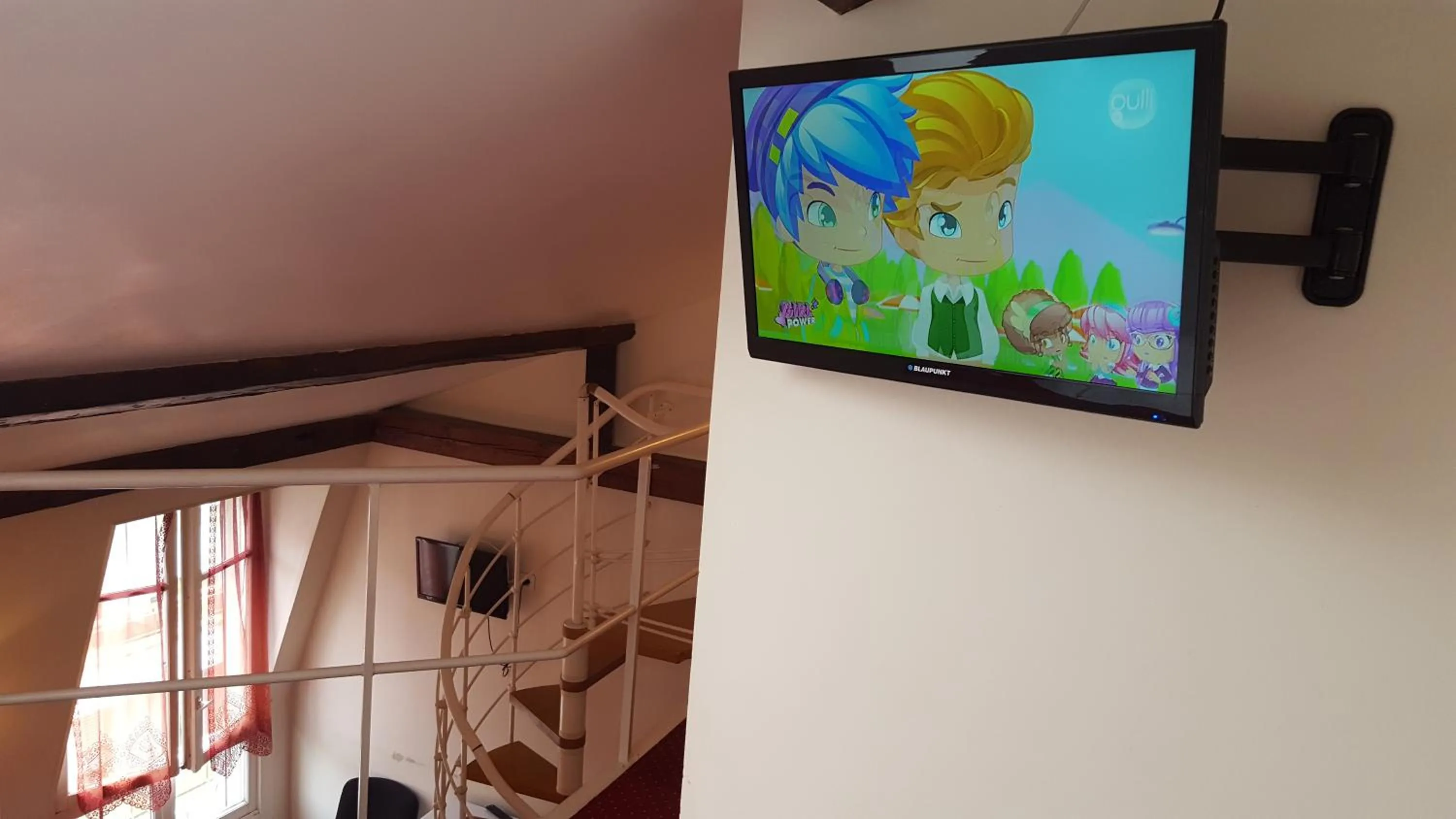 TV and multimedia in Hôtel Média