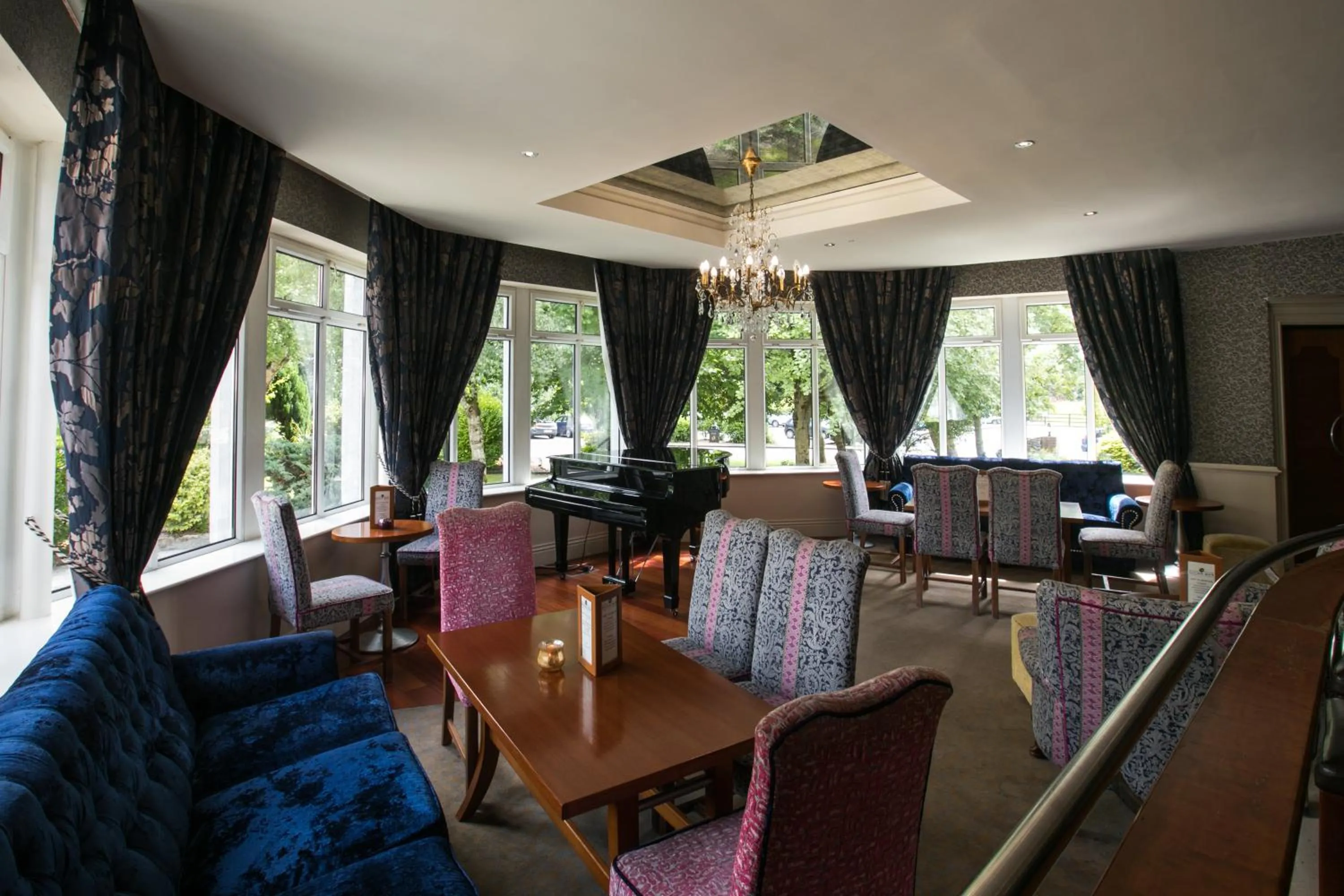 Lounge or bar in Fitzgeralds Woodlands House Hotel