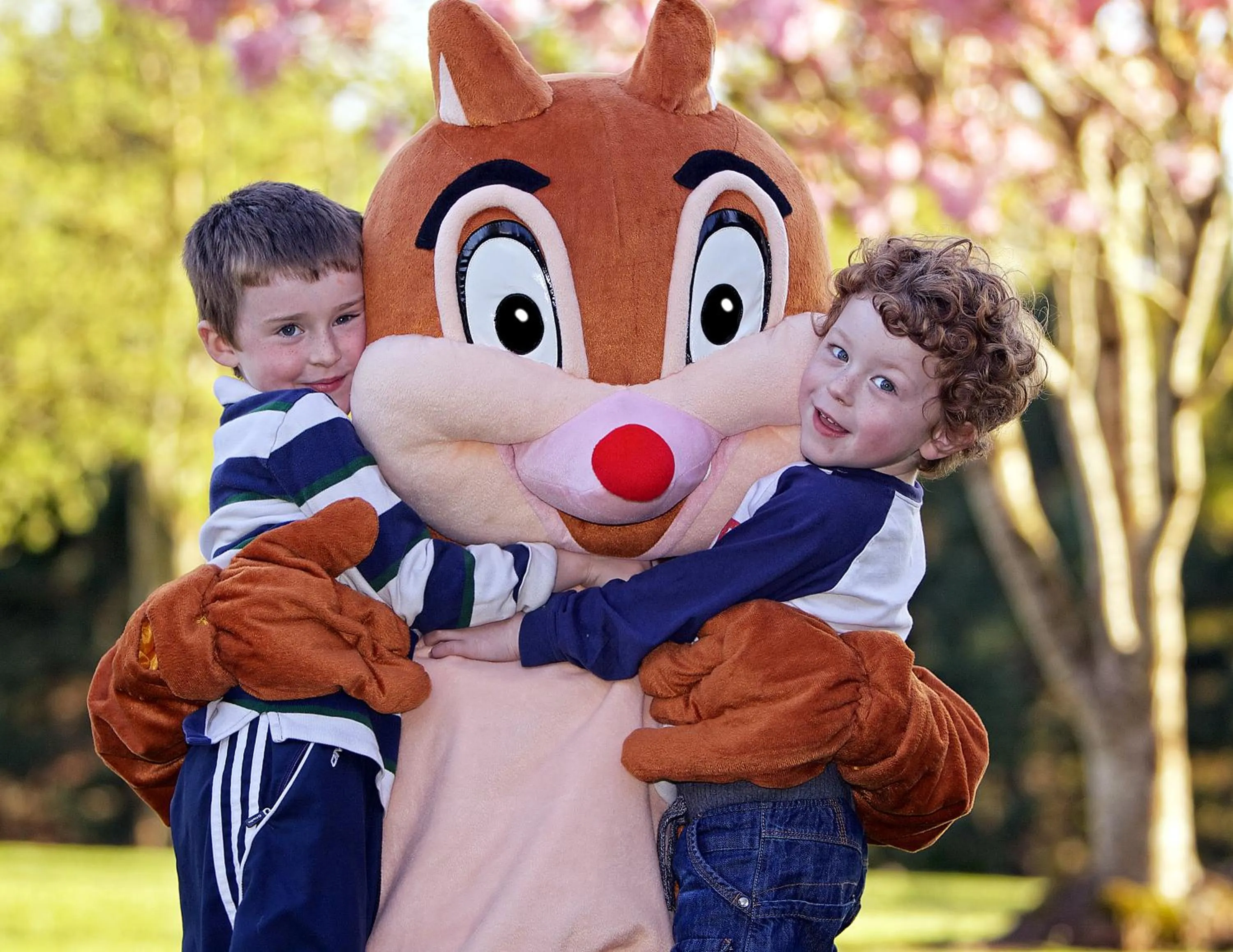 young children in Fitzgeralds Woodlands House Hotel